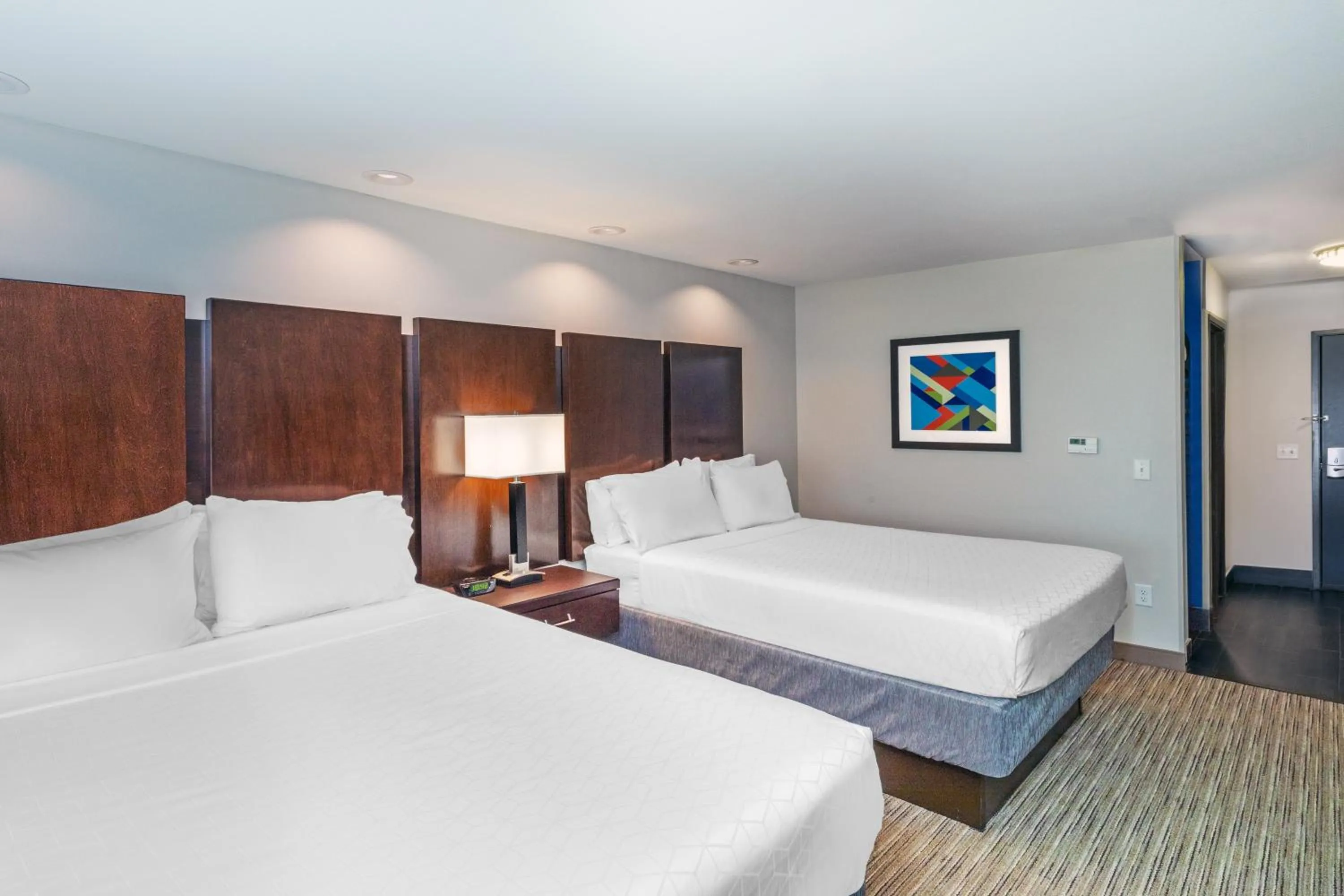 Photo of the whole room, Bed in Holiday Inn Express & Suites Austin NW – Lakeway by IHG