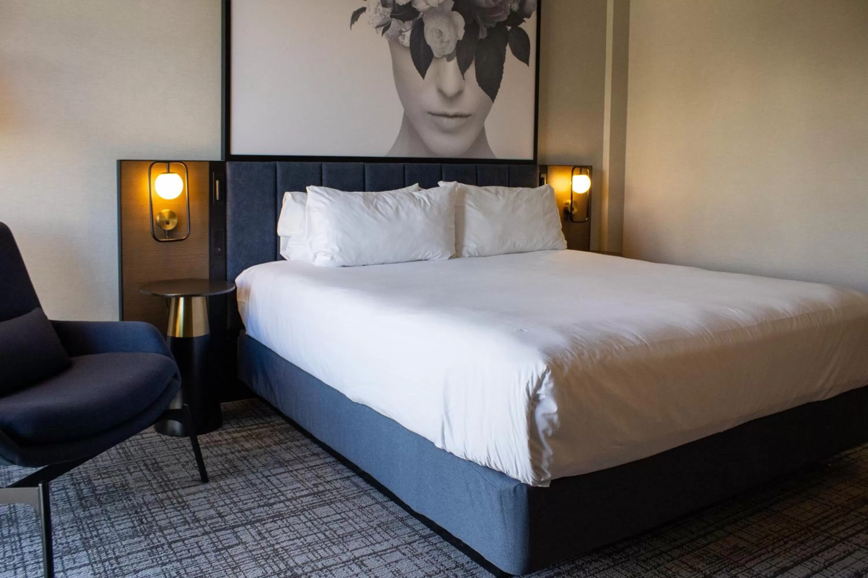 King Room - Non-Smoking in Radisson Blu Vancouver Airport Hotel & Marina