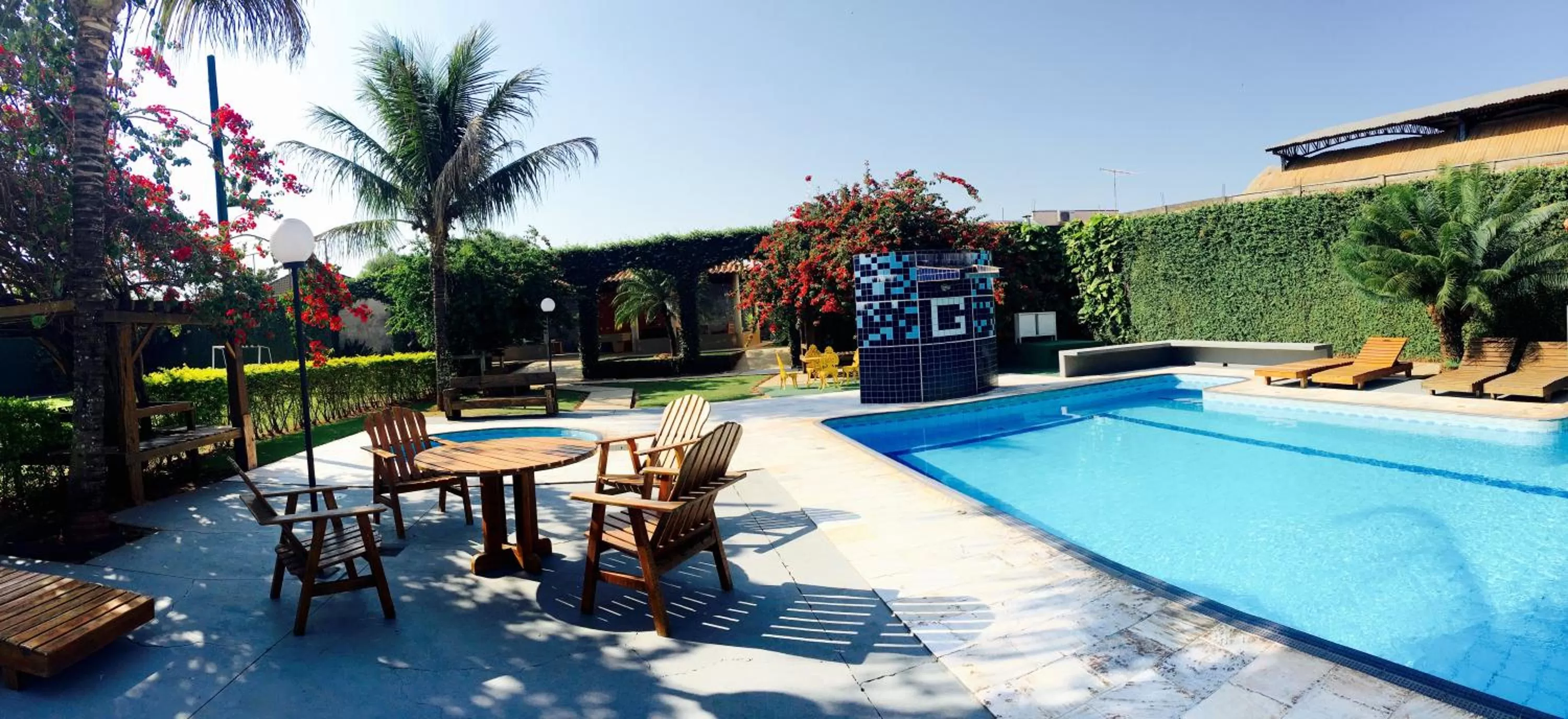 Garden, Swimming Pool in Hotel GAPH Maringa - Economico Mini Resort