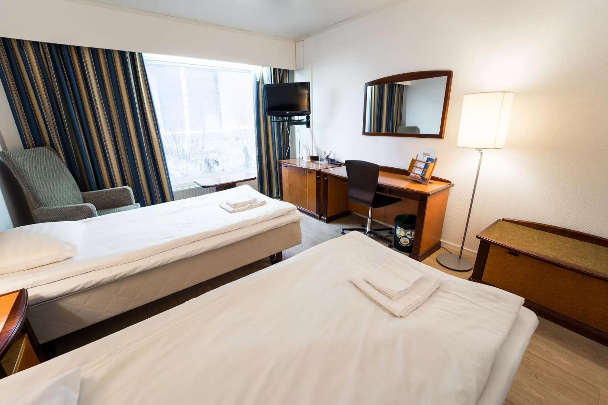 Bed in Budget Hotel Raahe