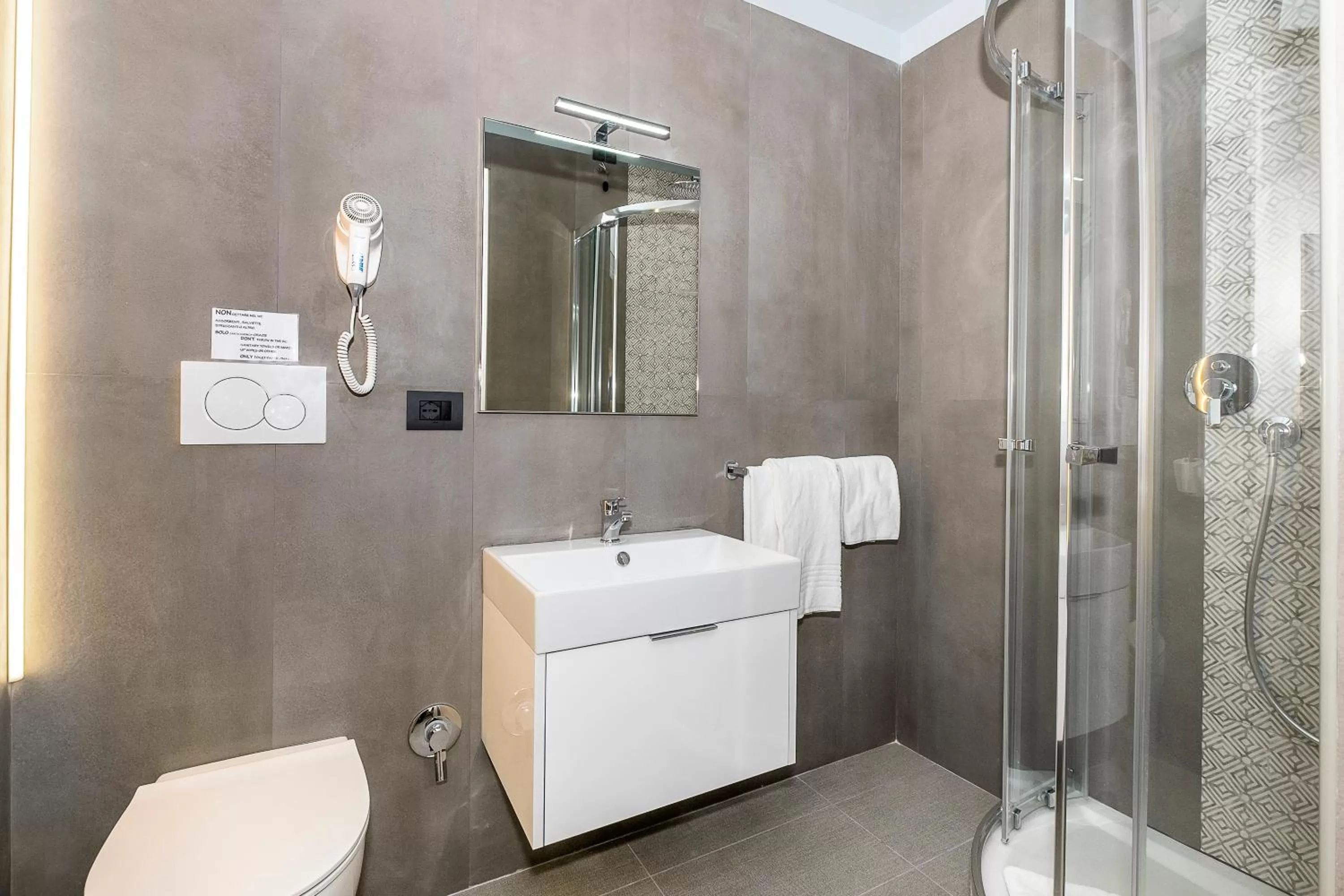 Bathroom in Hotel Relais Dei Papi