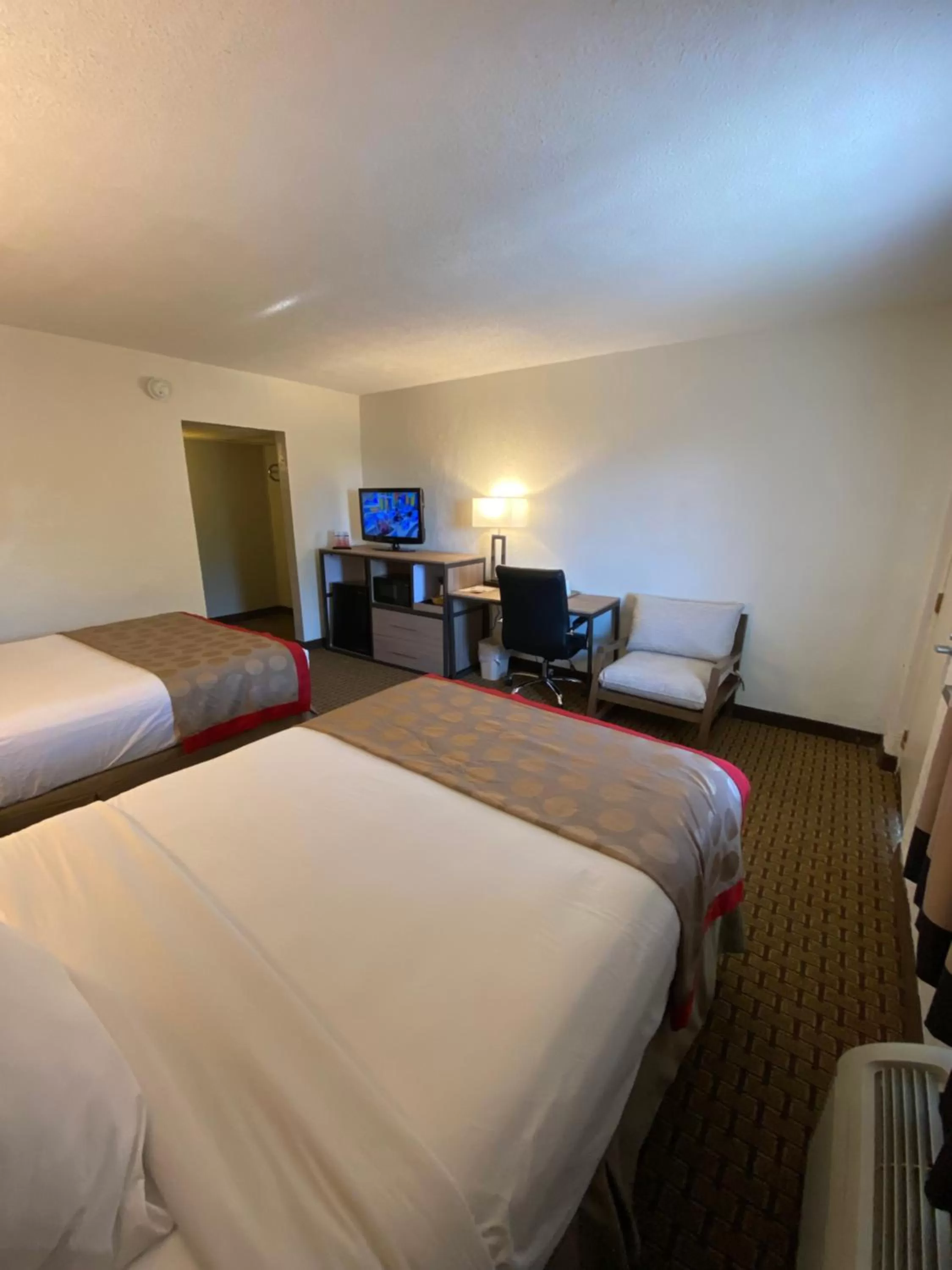 Bed in Ramada by Wyndham West Atlantic City