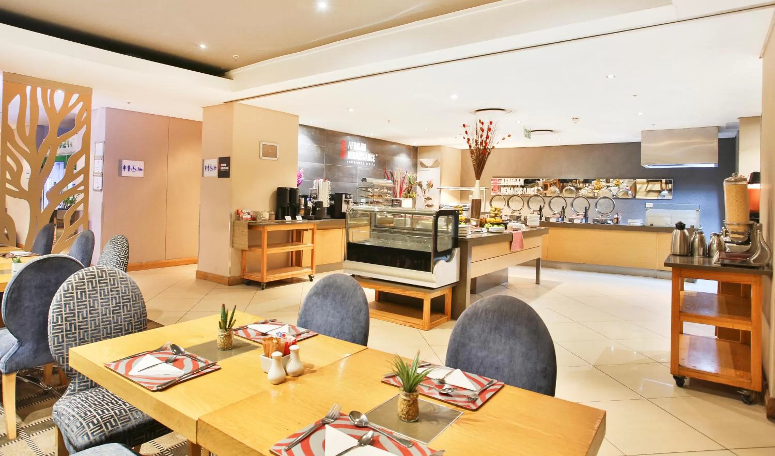 Restaurant/places to eat in RH Hotel & Apartments - Pretoria