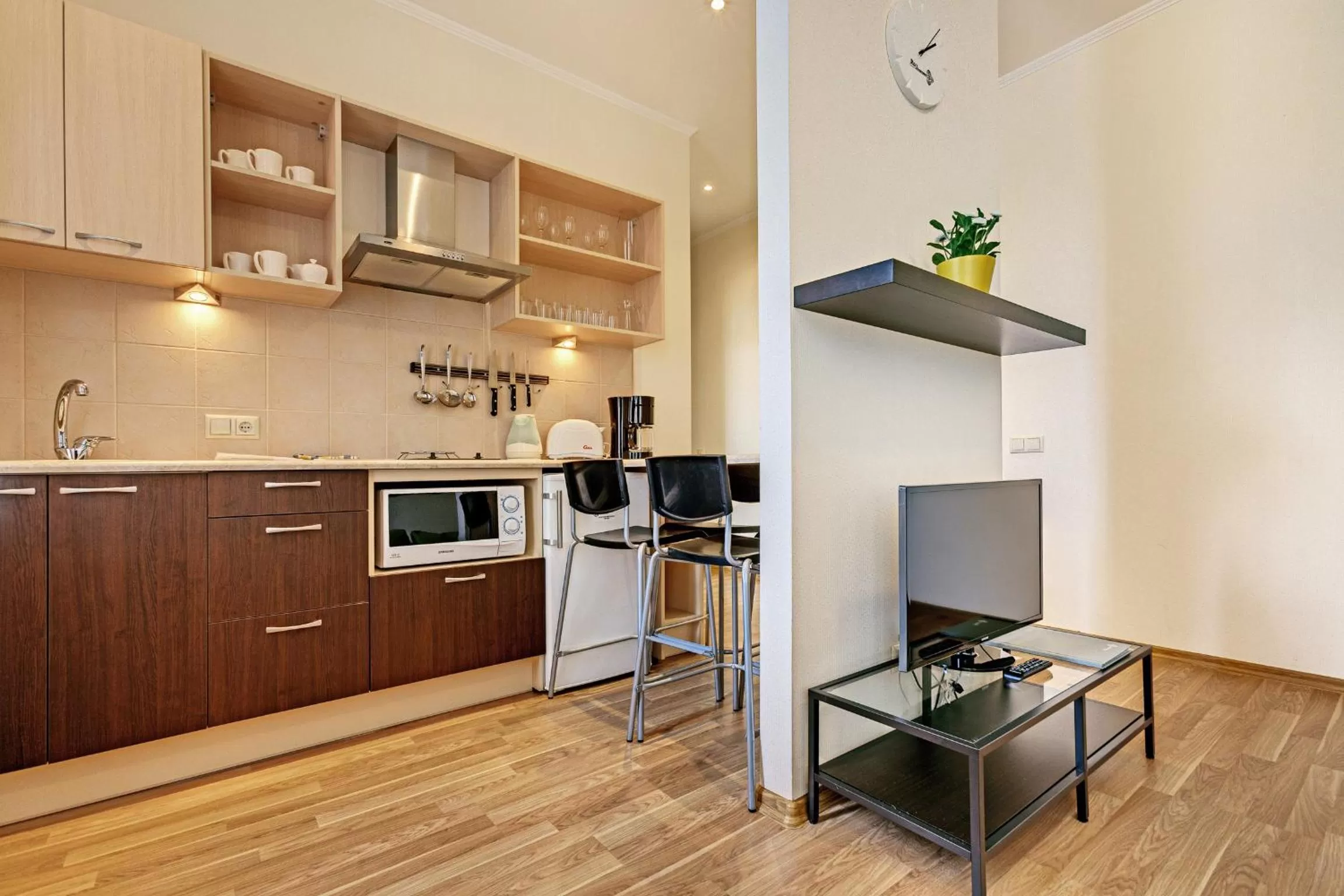Kitchen or kitchenette in RIGAAPARTMENT SONADA Self-Service Aparthotel - Private Parking