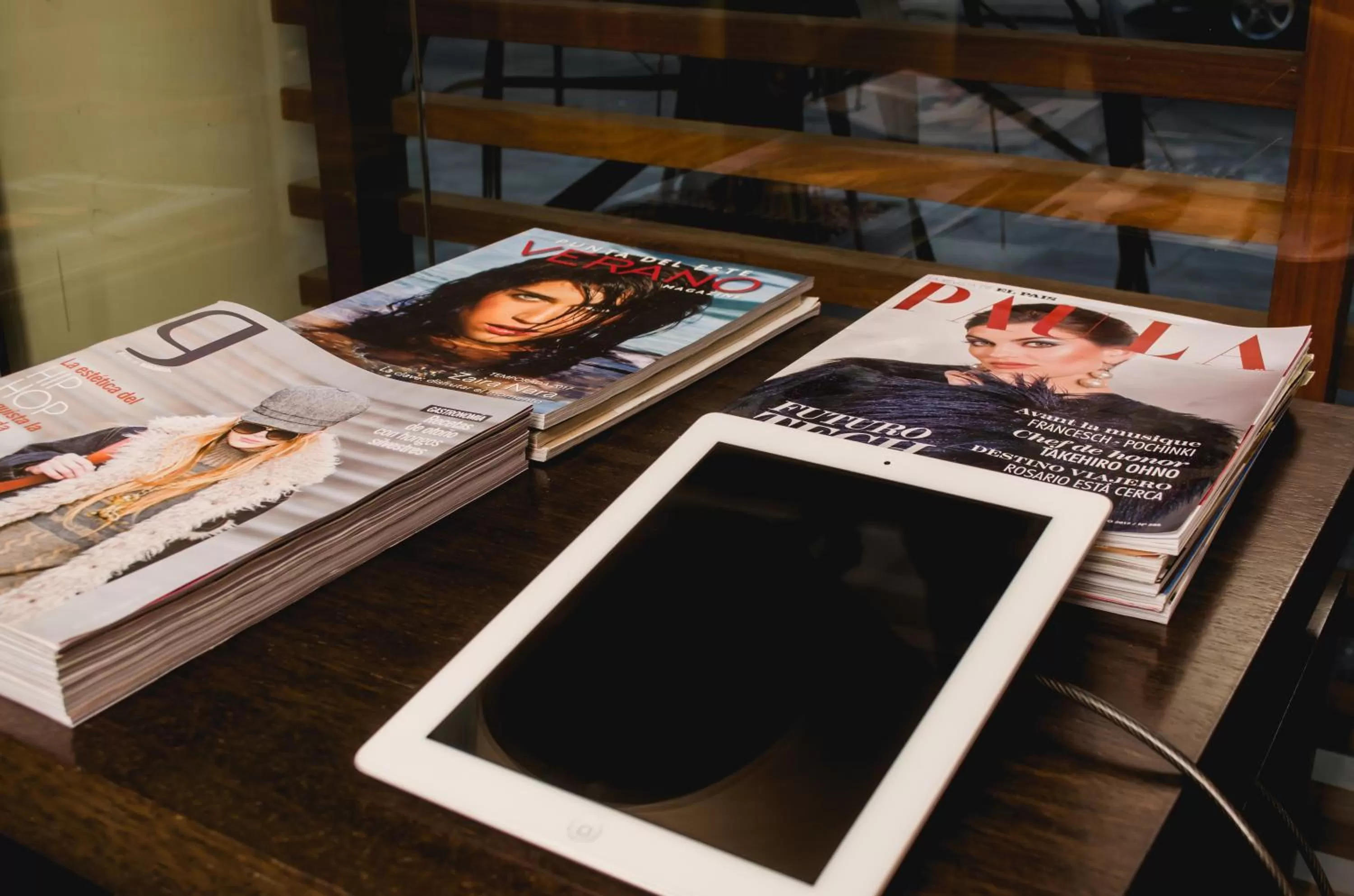 Library in 27 Suites Hotel
