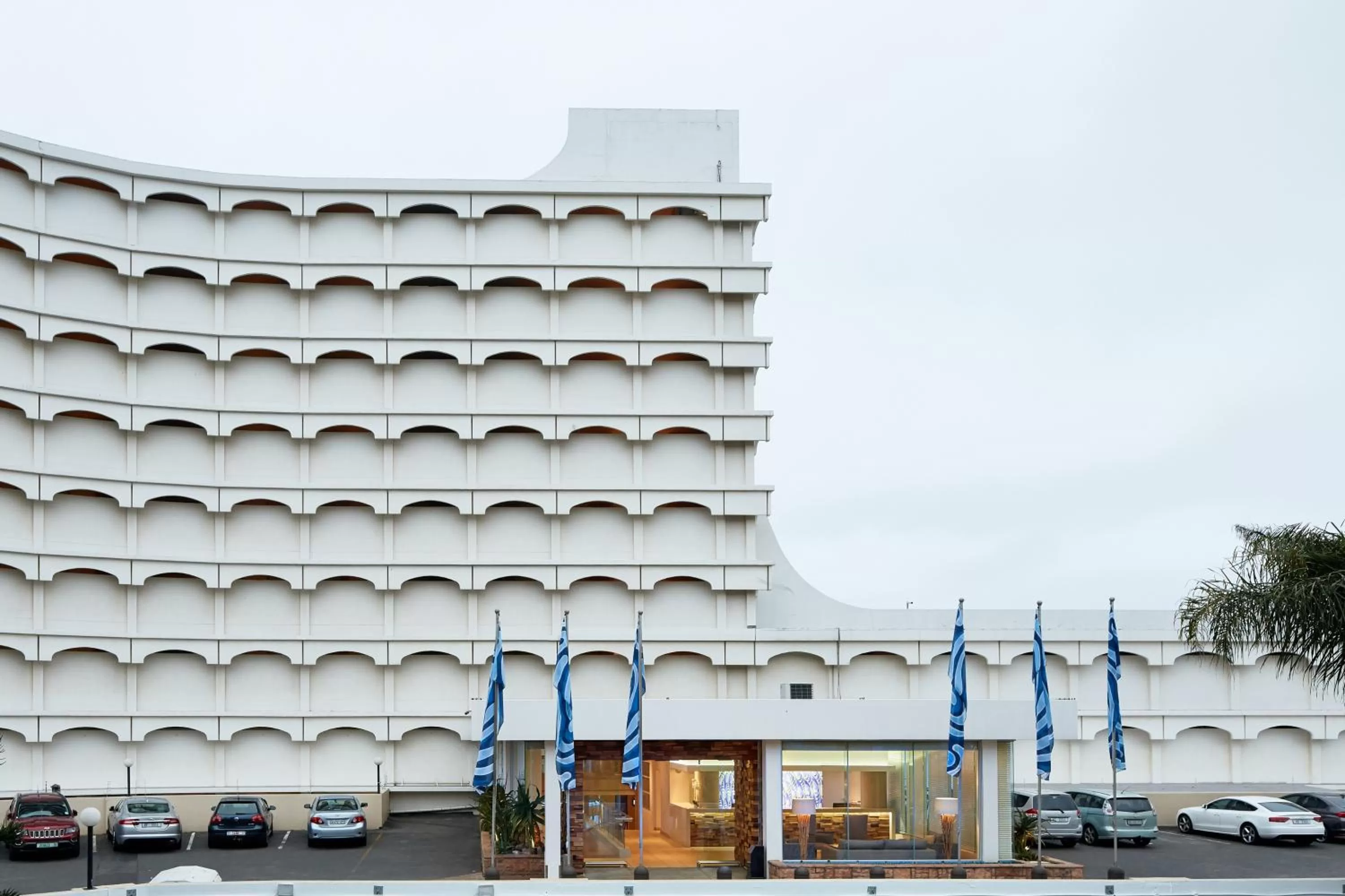 Facade/entrance in First Group Breakers Resort - Official