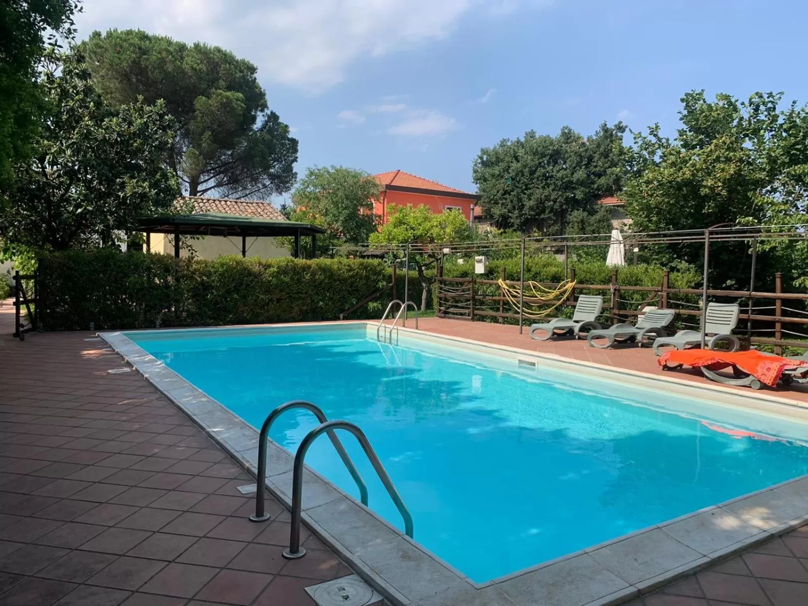 Swimming Pool in A Due Passi Da