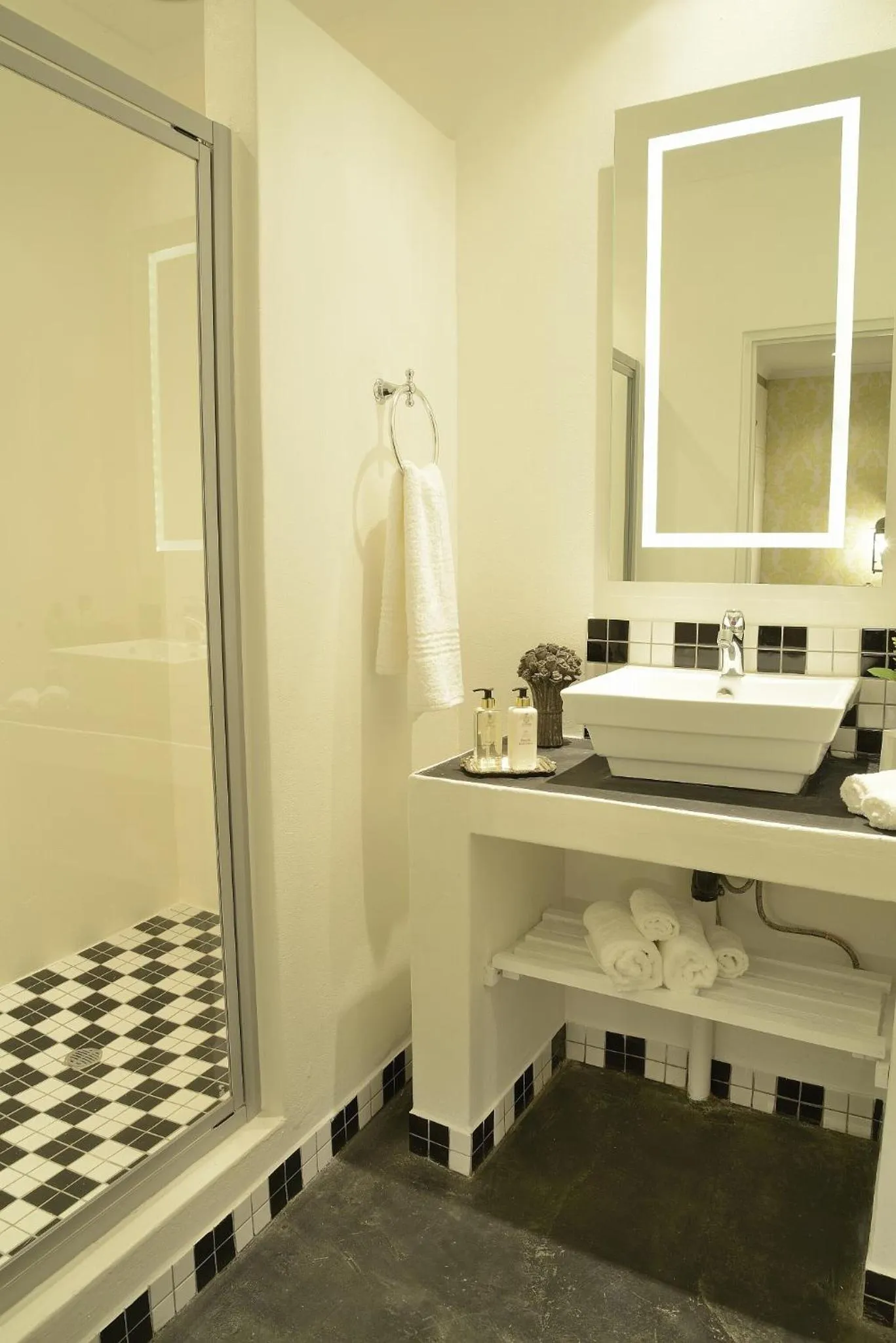 Bathroom in Duke & Duchess Boutique Hotel