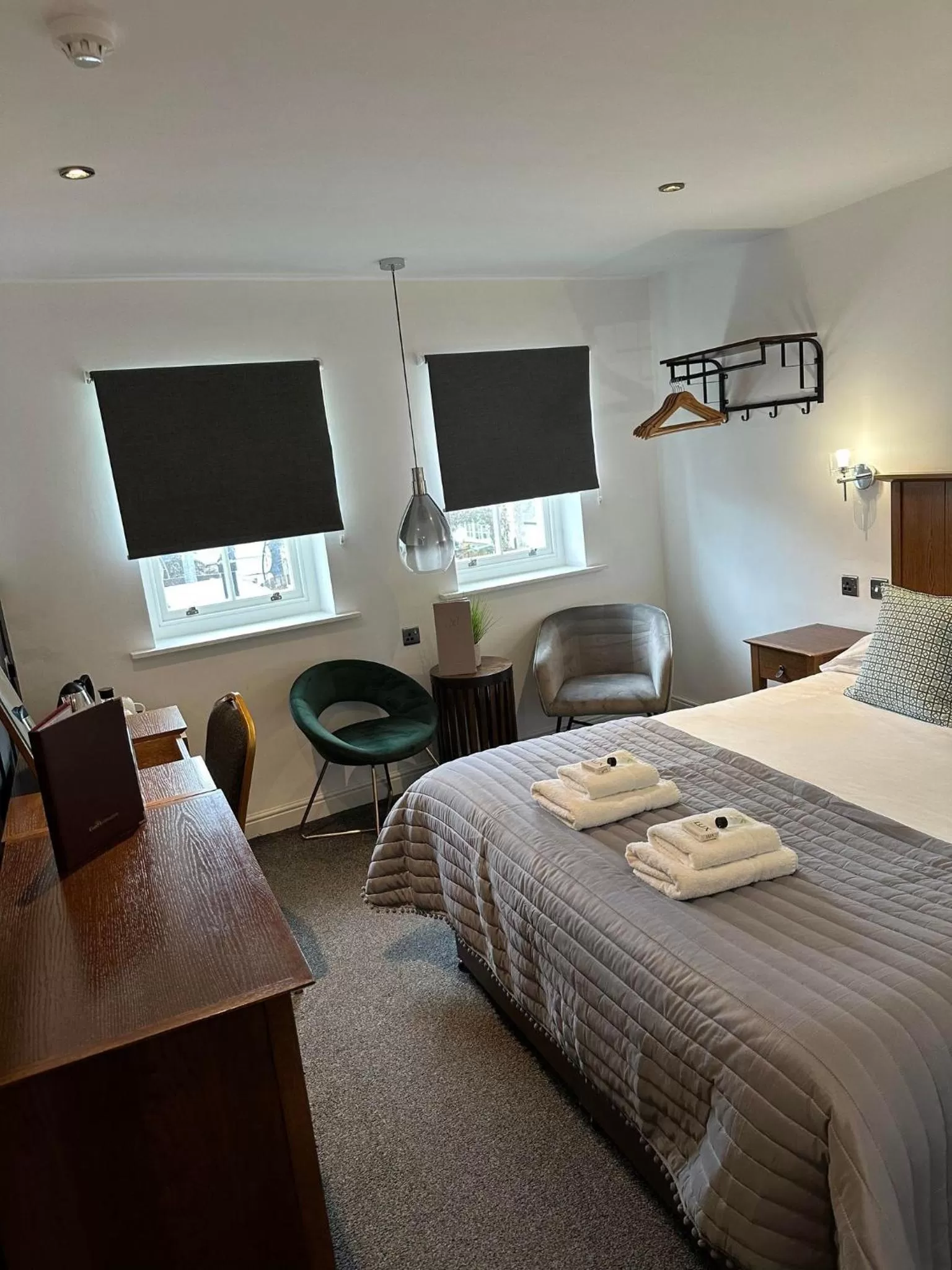 Bed in Nithsdale Hotel