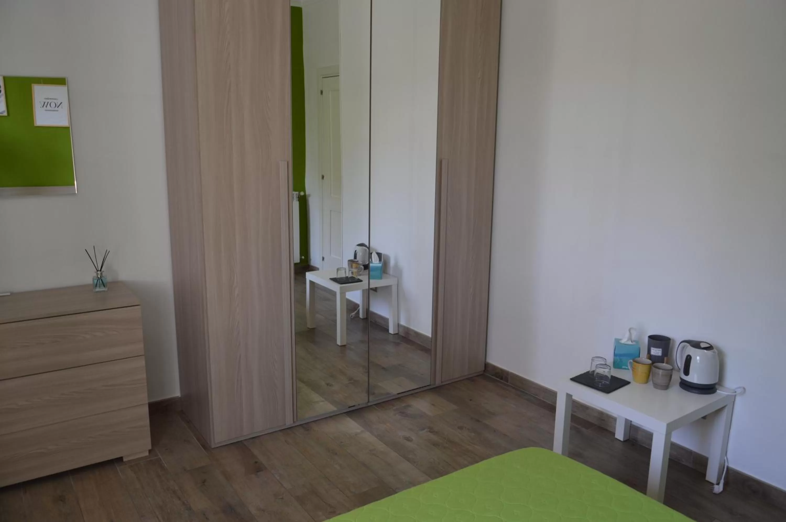 Bedroom, Coffee/Tea Facilities in La casa di Barry