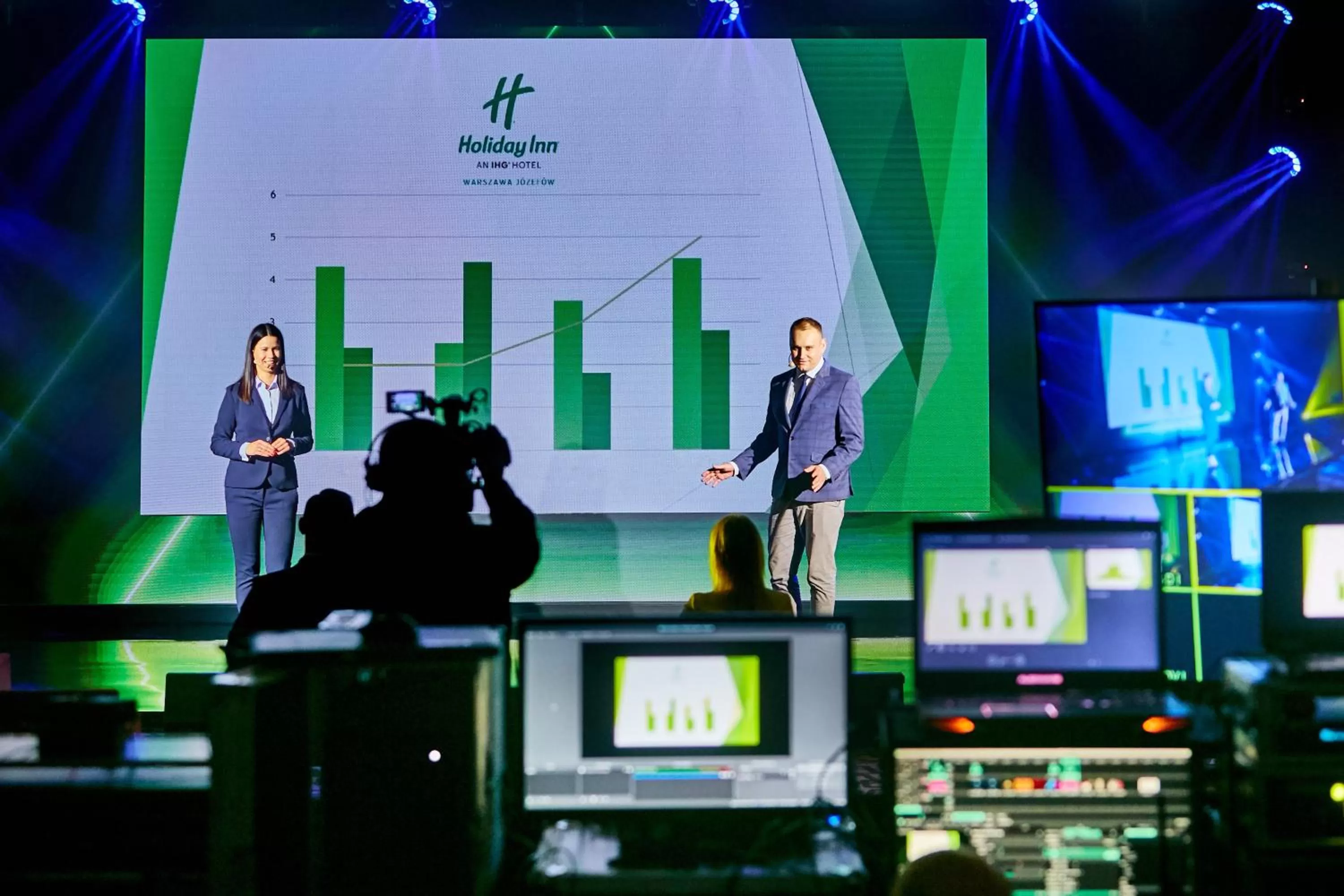 Meeting/conference room in Holiday Inn Resort Warsaw Józefów by IHG