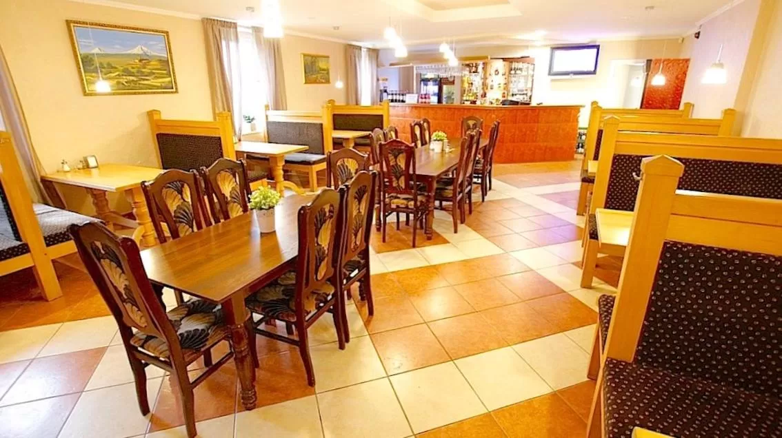 Restaurant/Places to Eat in Armenia