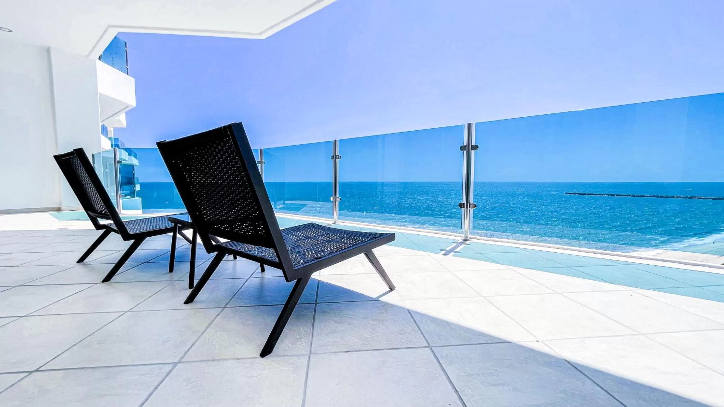 Esmeralda Beach Resort