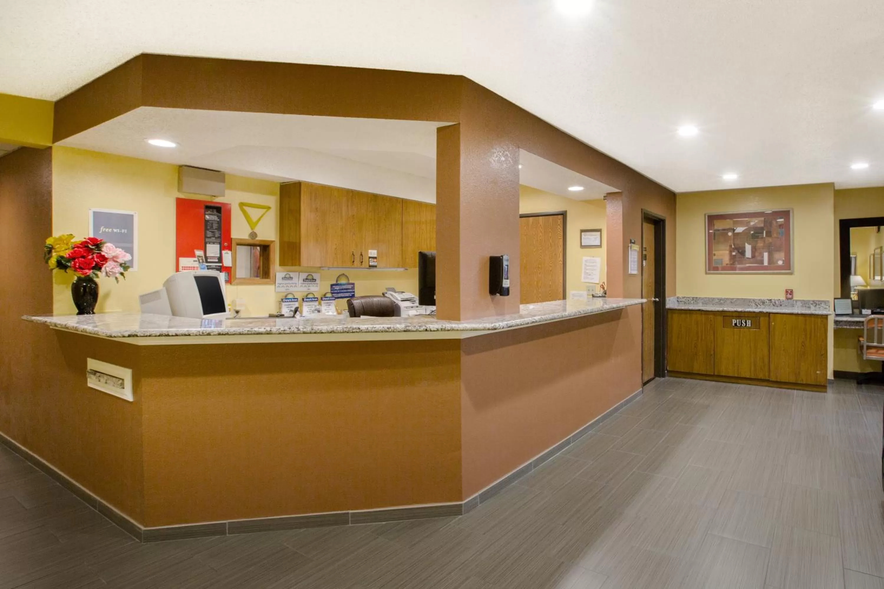 Lobby or reception in Days Inn by Wyndham Fremont