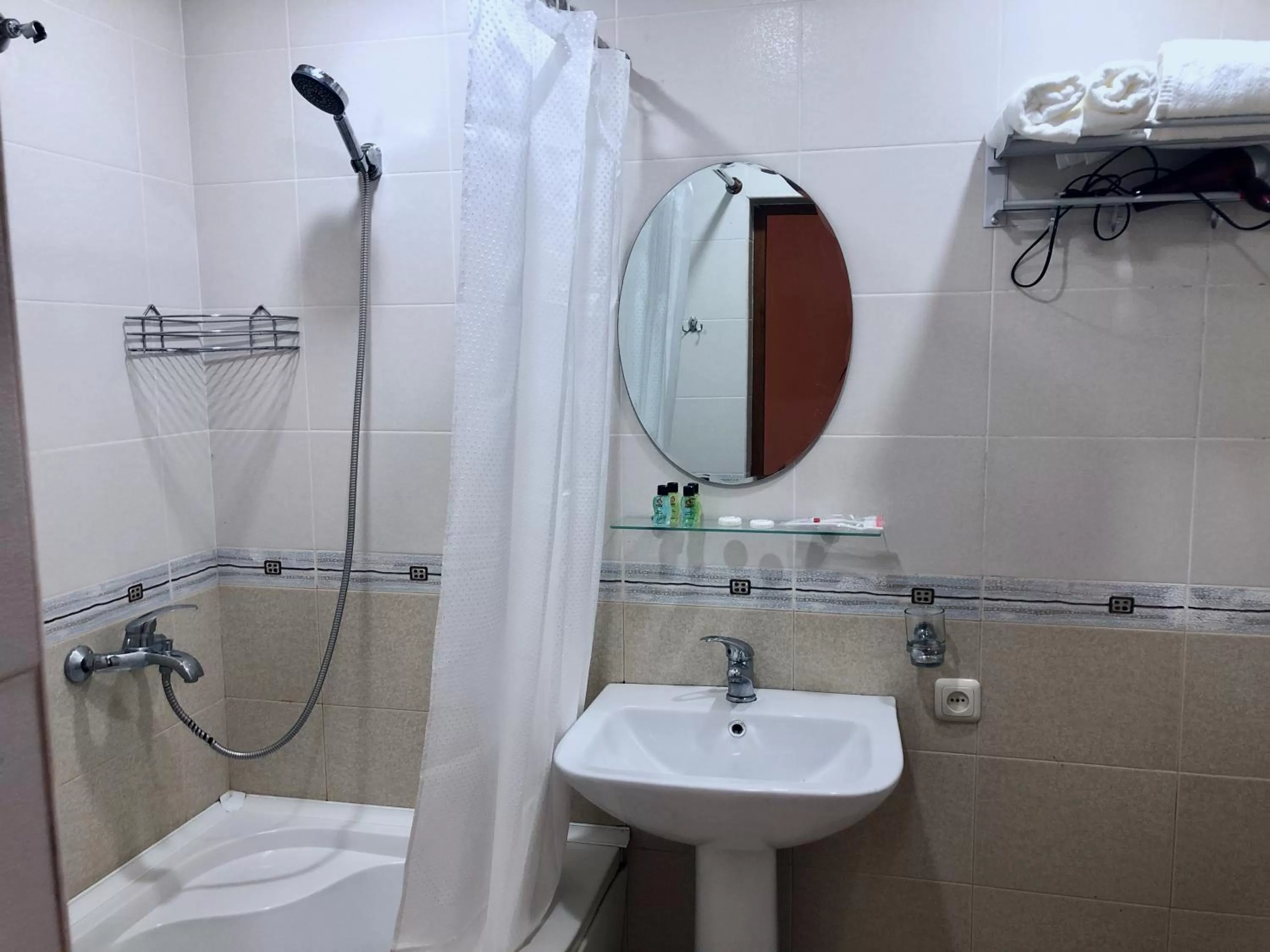 Shower, Bathroom in Dil Hill by Sam