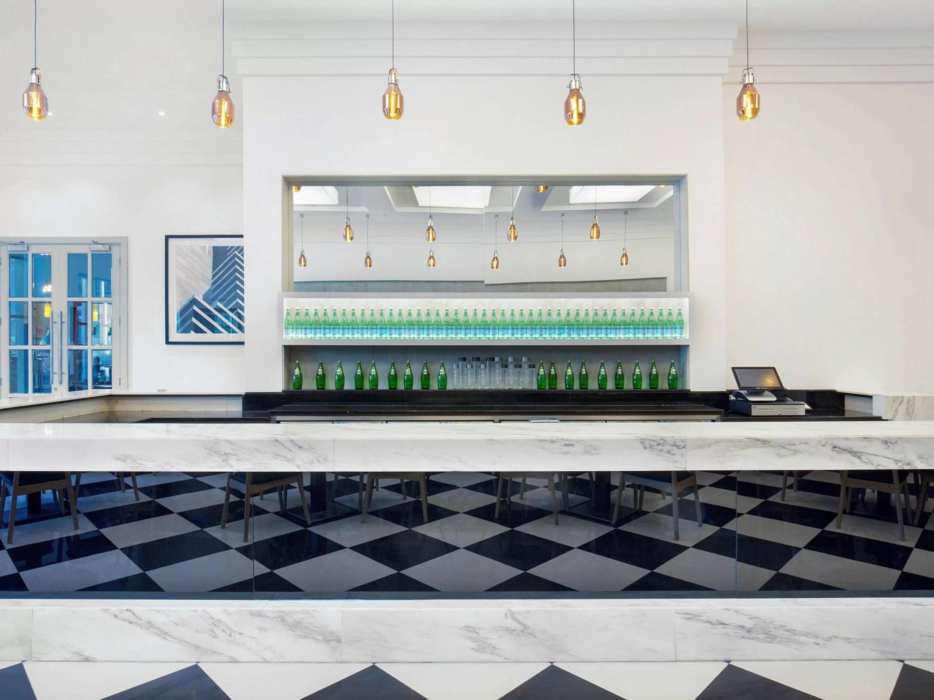 Restaurant/places to eat in Ibis Deira City Centre