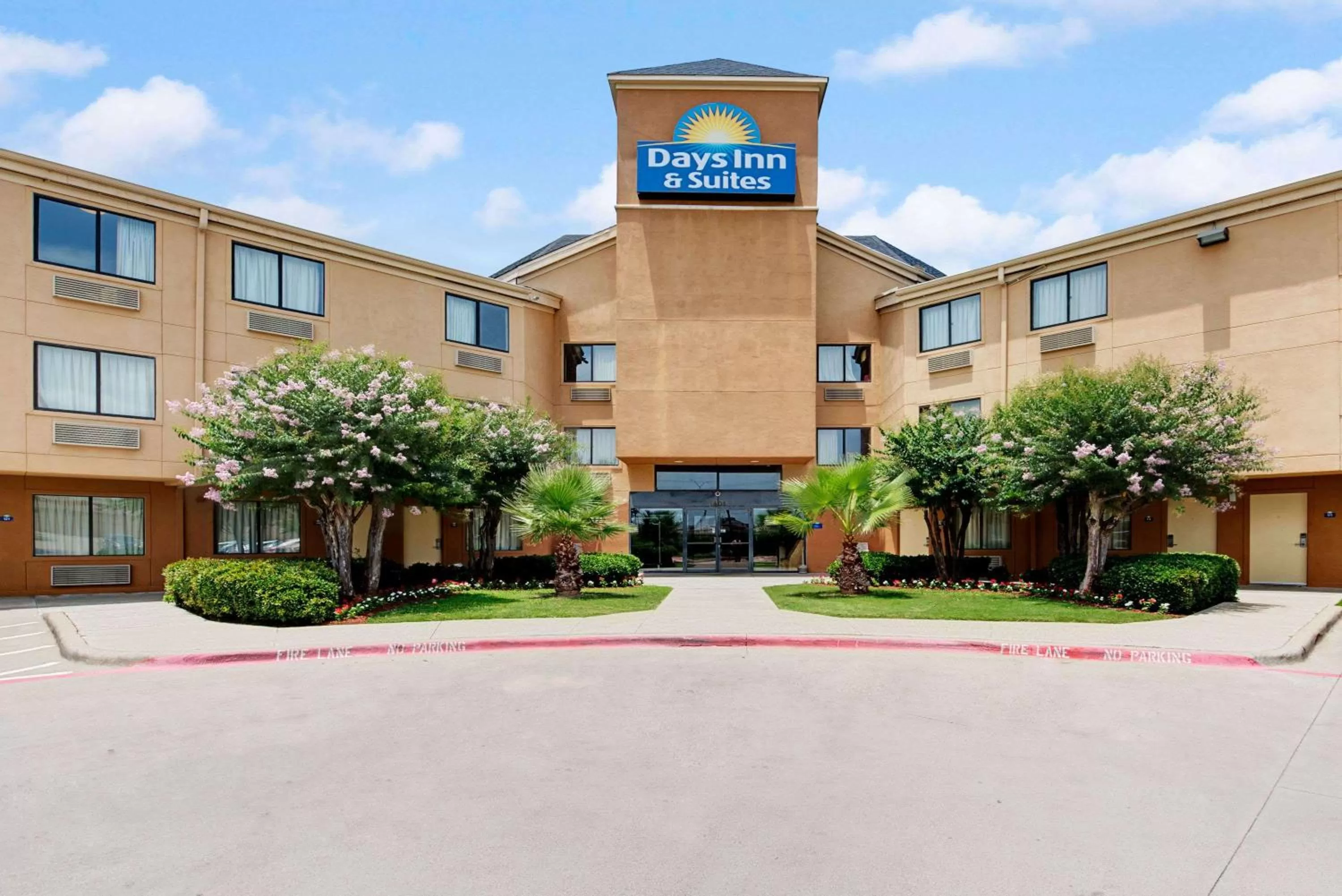 Property building in Days Inn & Suites by Wyndham DeSoto