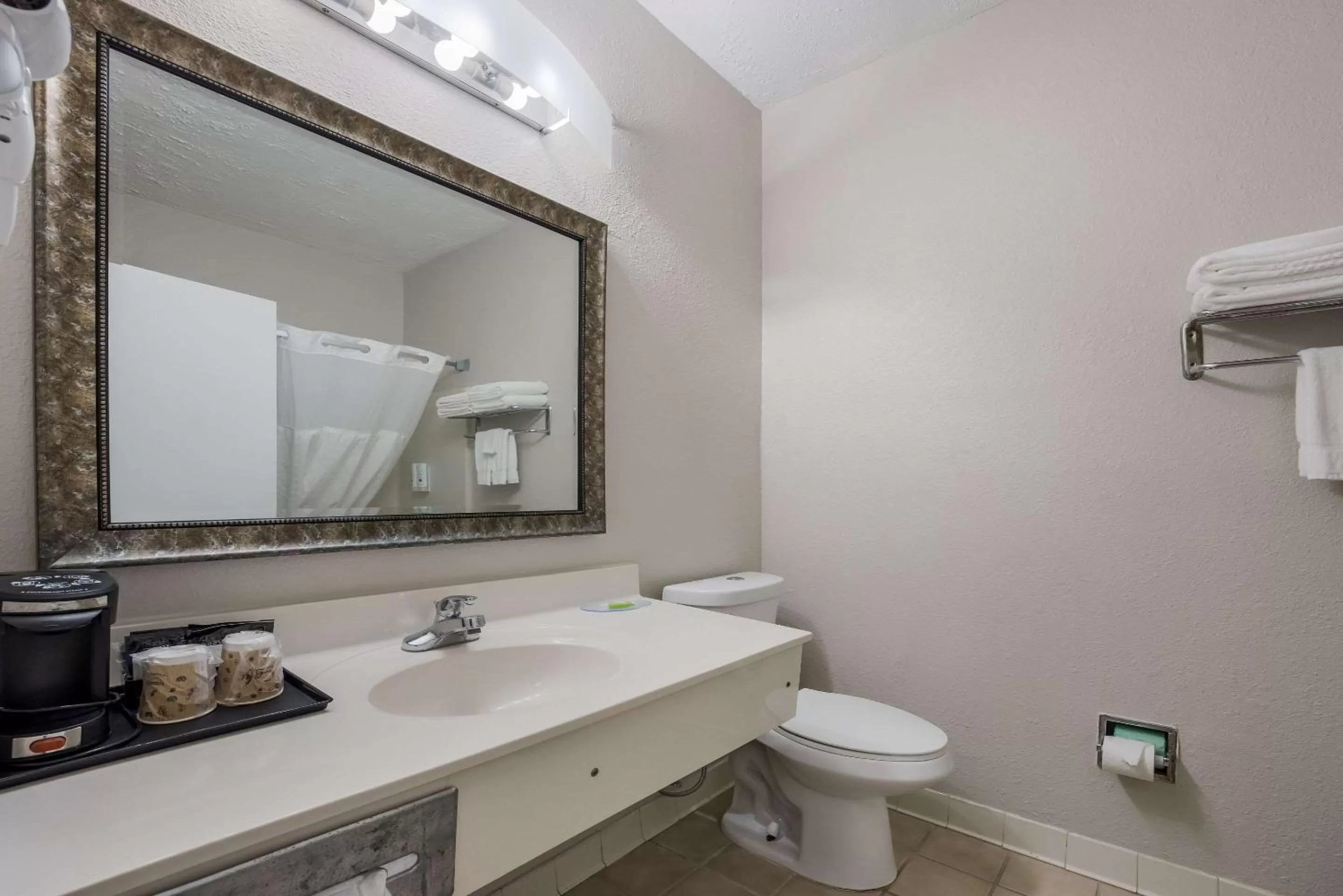 Bedroom in Quality Inn Moultrie