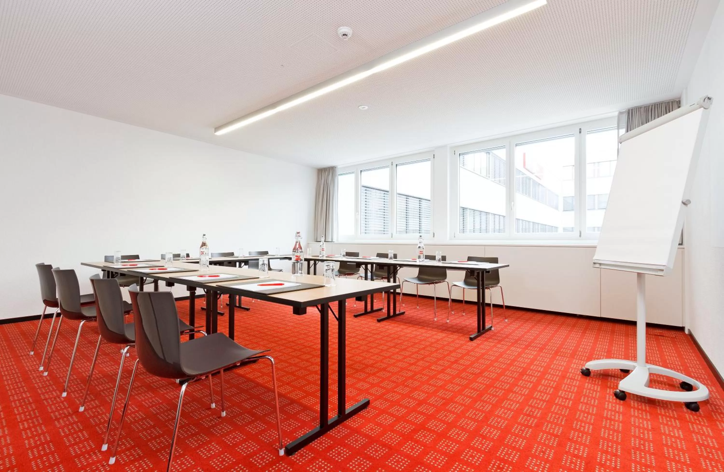 Business facilities in SwissEver Hotel Zug