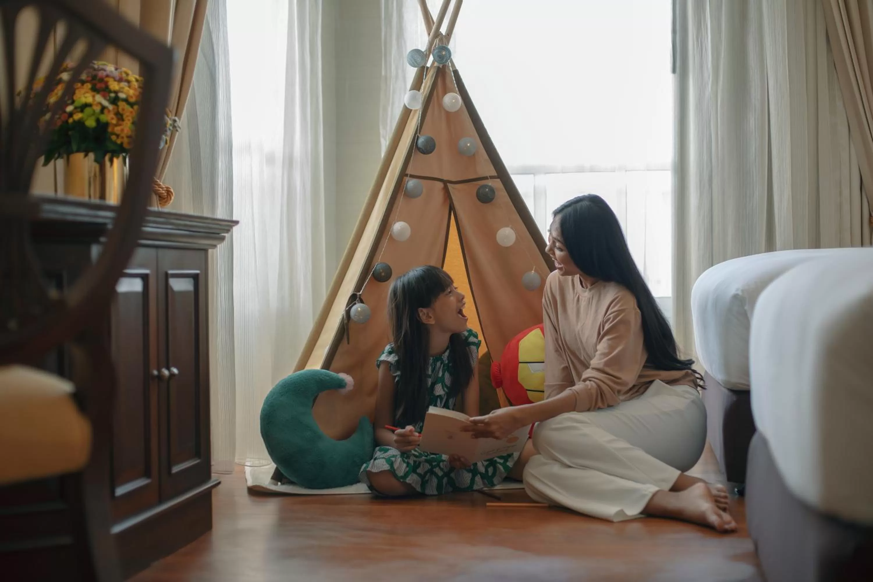 People in Sofitel Phnom Penh Phokeethra