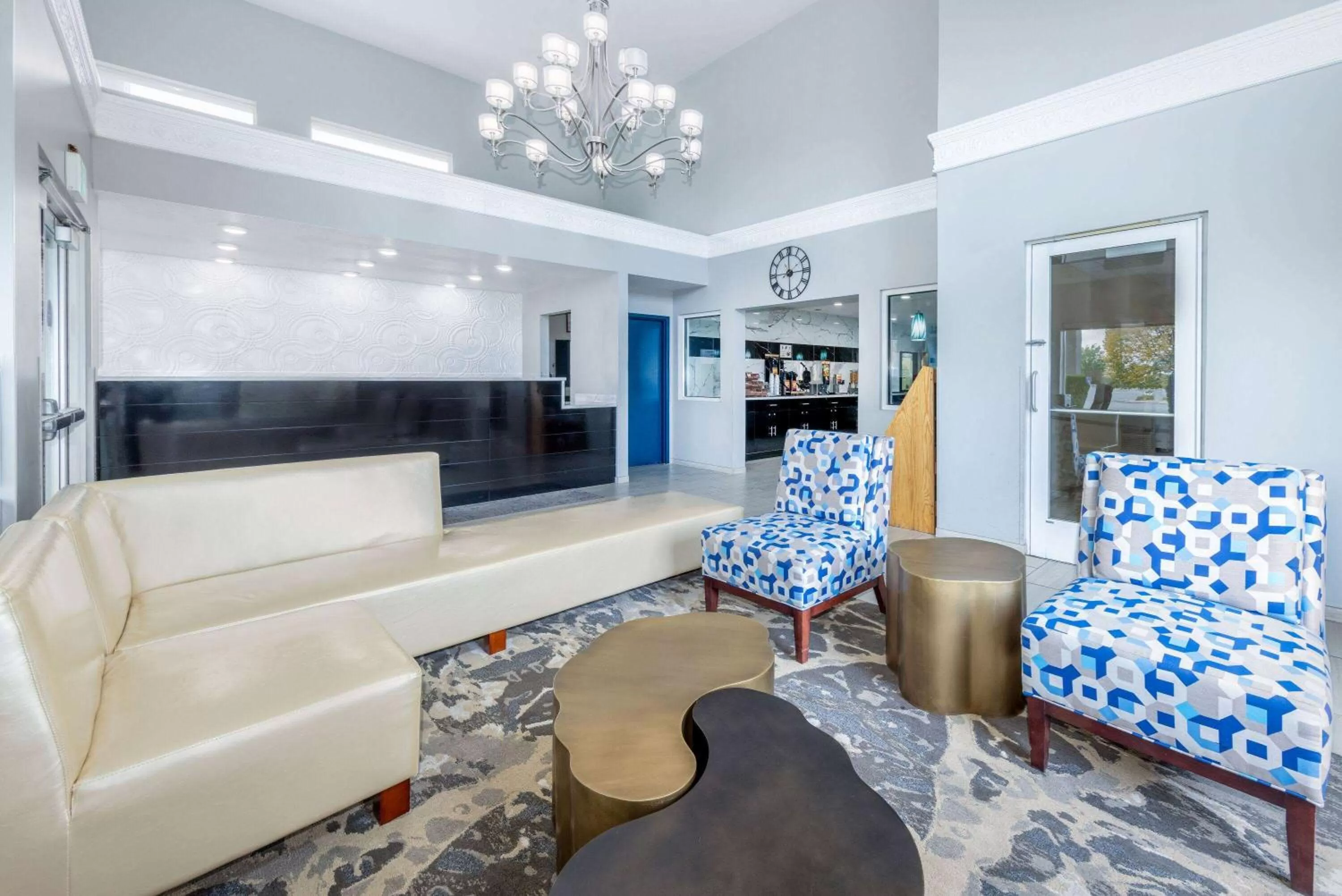 Lobby or reception in Days Inn by Wyndham Springville