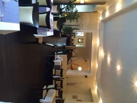 Decorative detail, Restaurant/Places to Eat in Hotel Friedrich