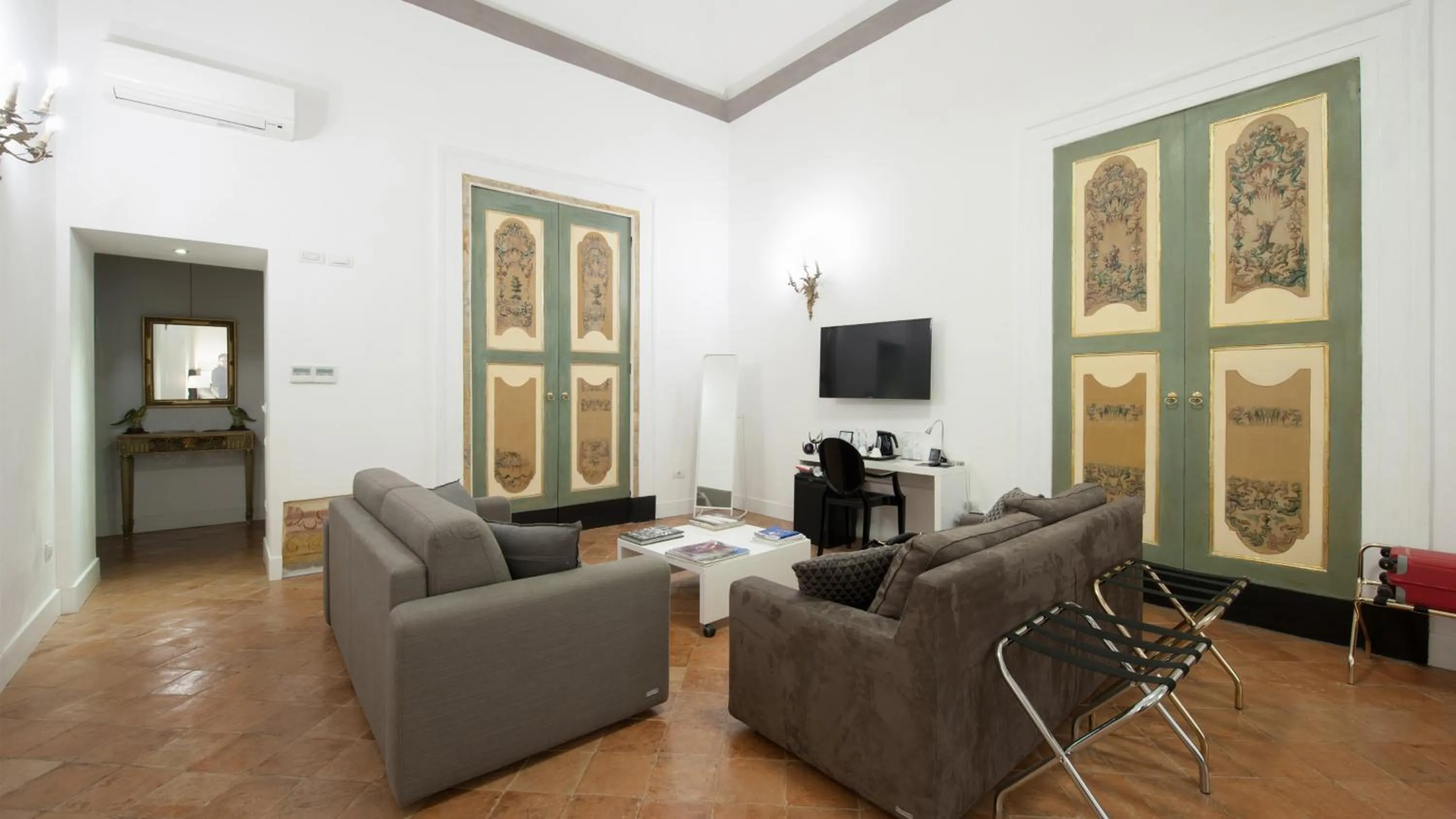 Santa Chiara Boutique Hotel