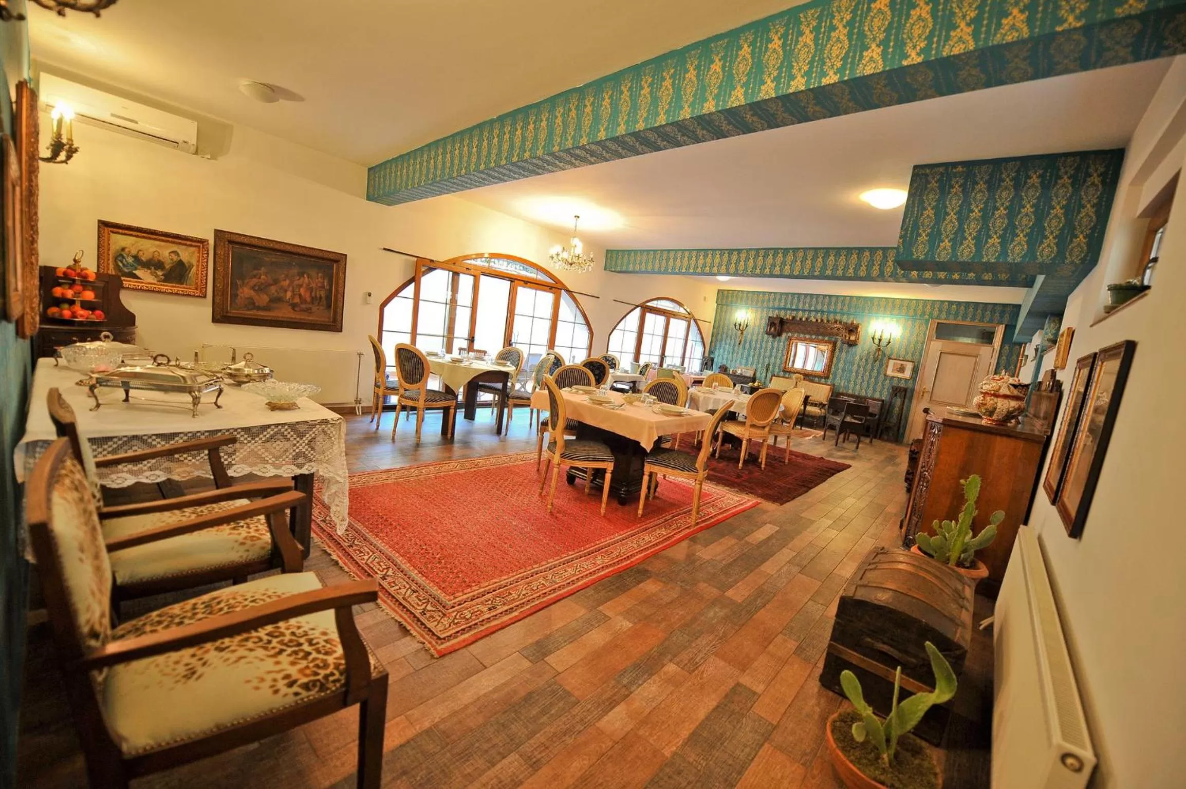 Restaurant/Places to Eat in Hotel Michele