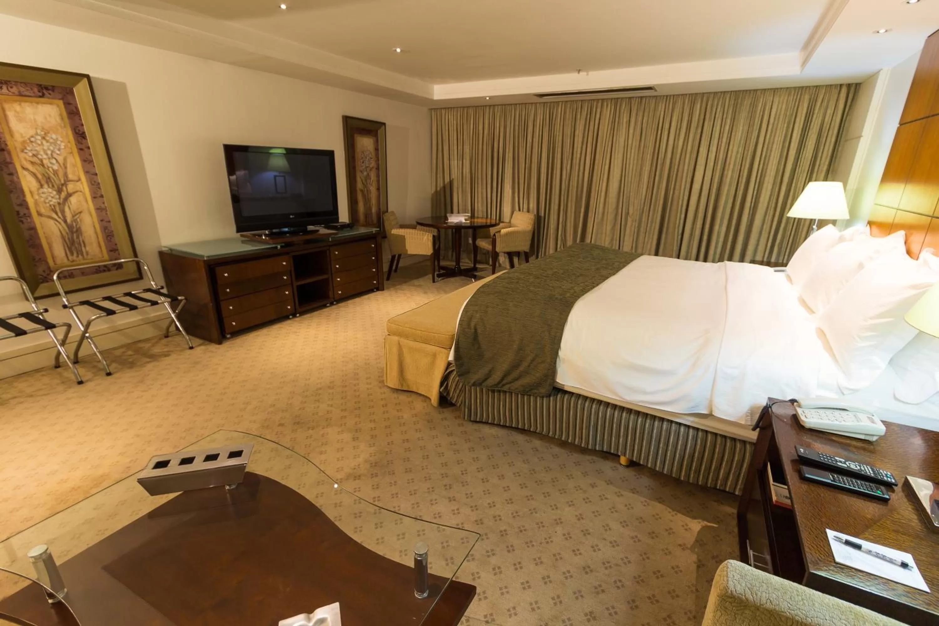 Photo of the whole room in Grand Bittar Hotel