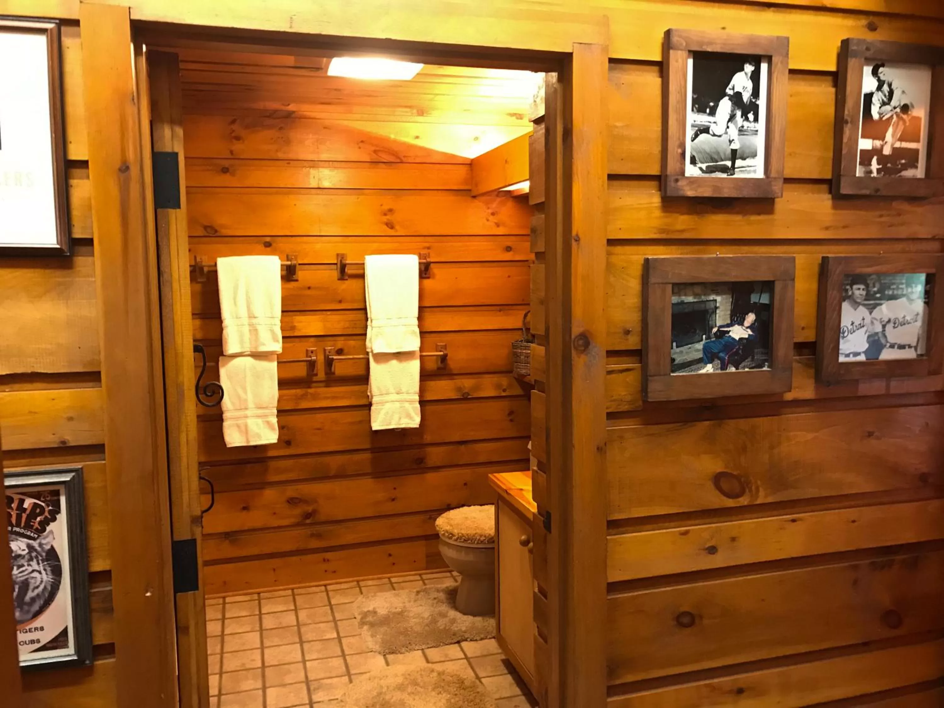 Bathroom in Drummond Island Resort