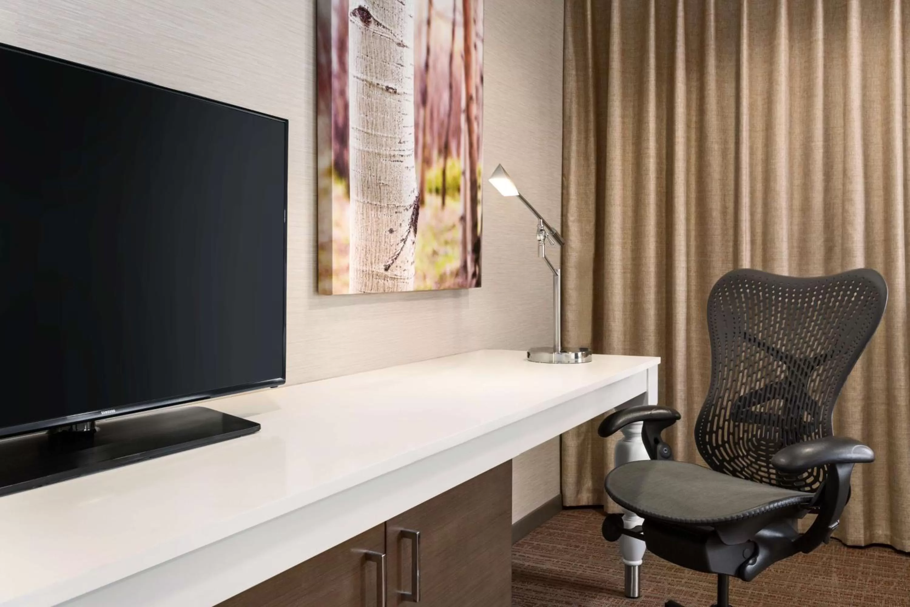 Bed in Hilton Garden Inn Flagstaff