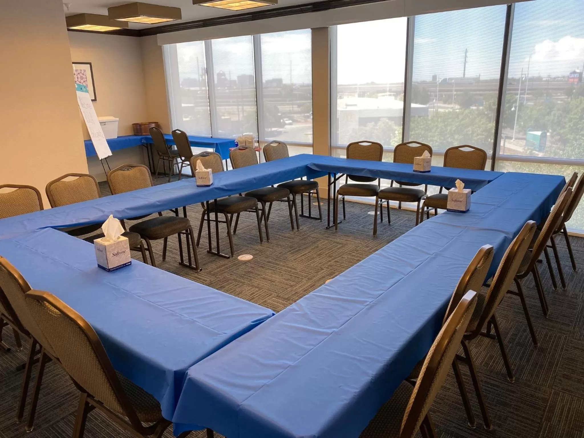 Meeting/conference room in Holiday Inn Express & Suites Albuquerque Historic Old Town by IHG