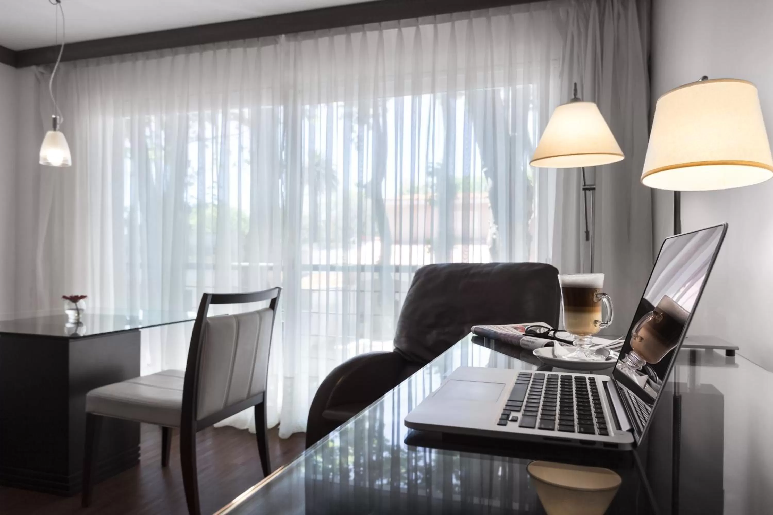 Photo of the whole room in Radisson Hotel Colonia del Sacramento