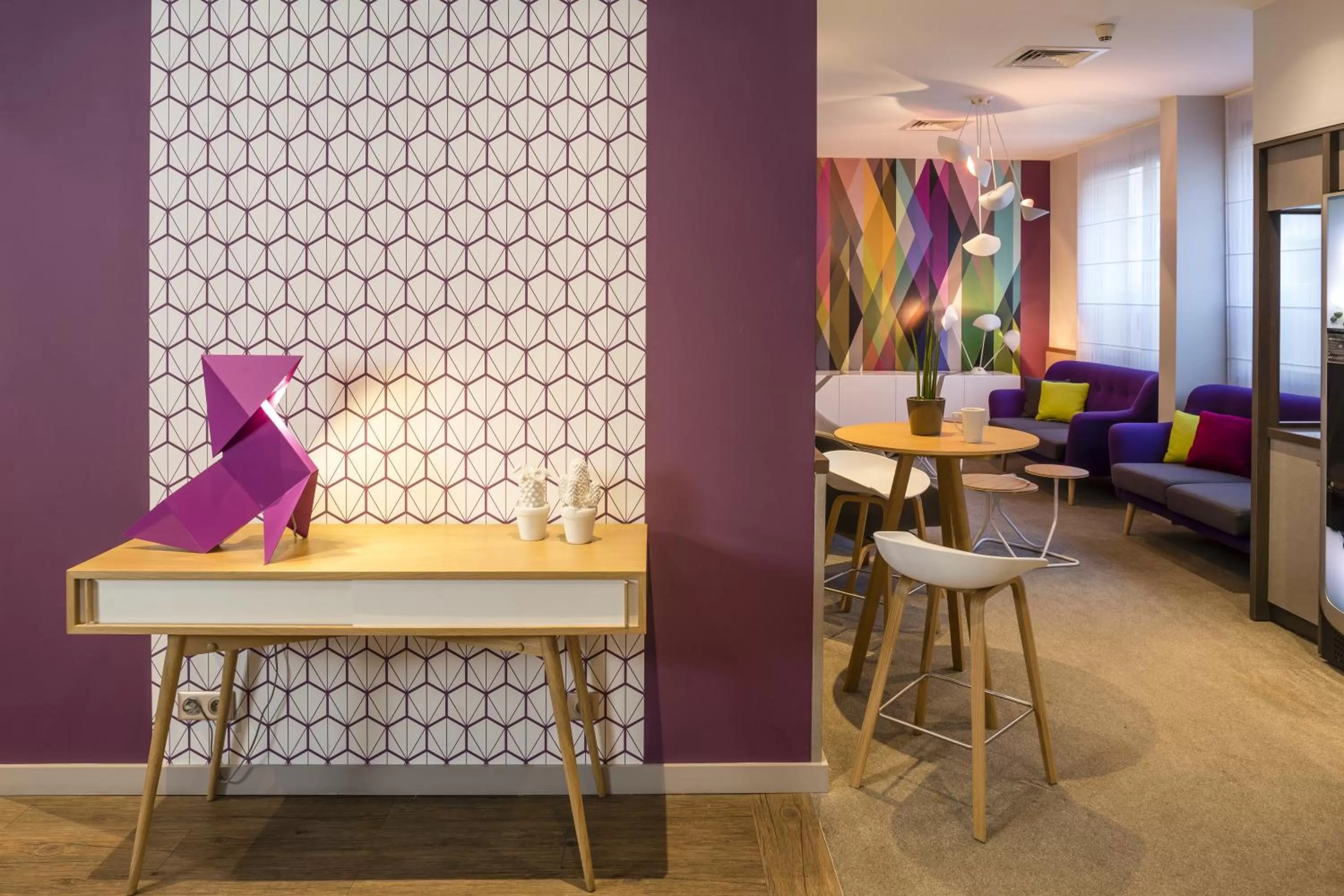 Lobby or reception in Hotel Paris Louis Blanc