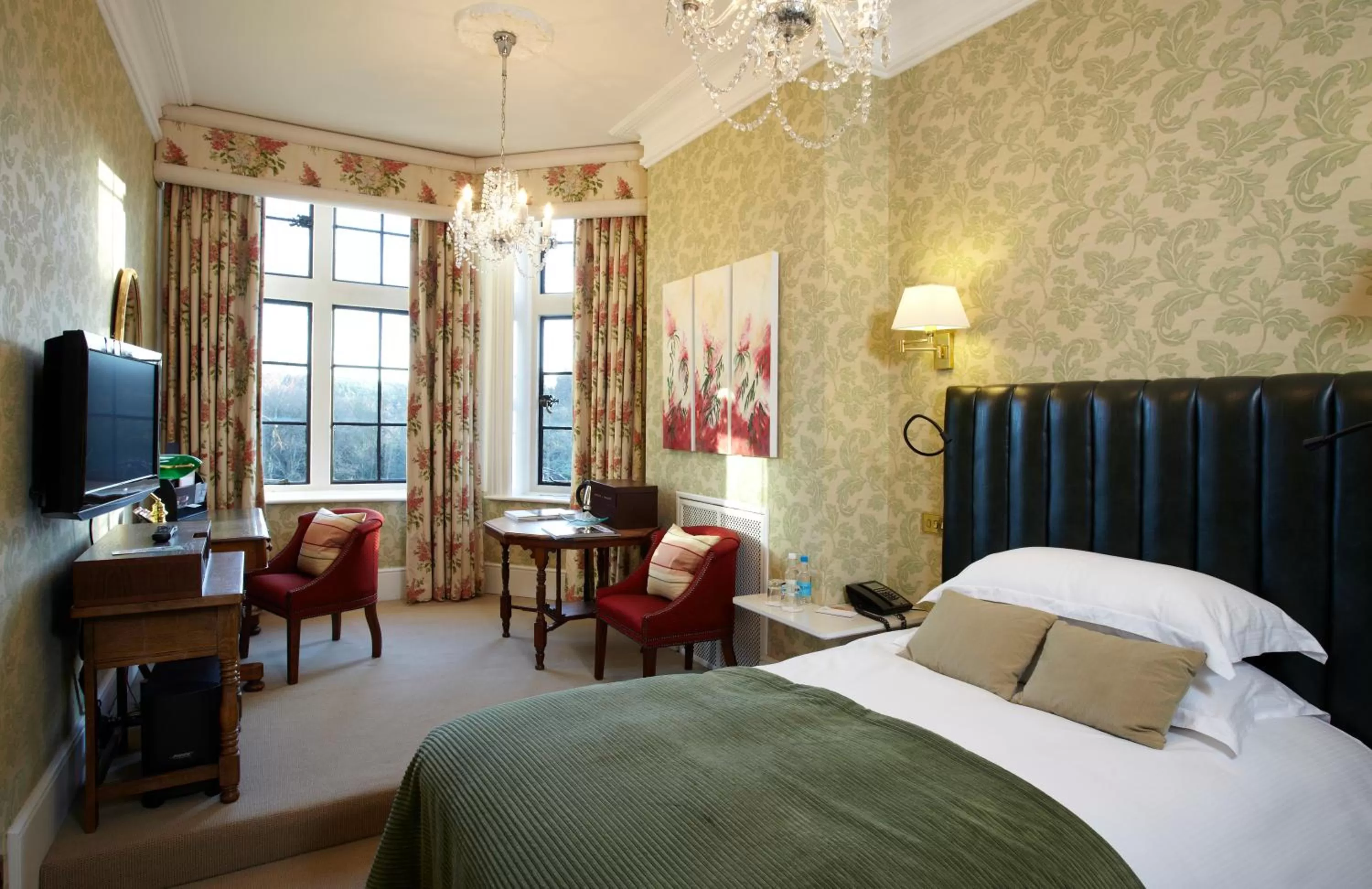 Bed in Pennyhill Park Hotel and Spa