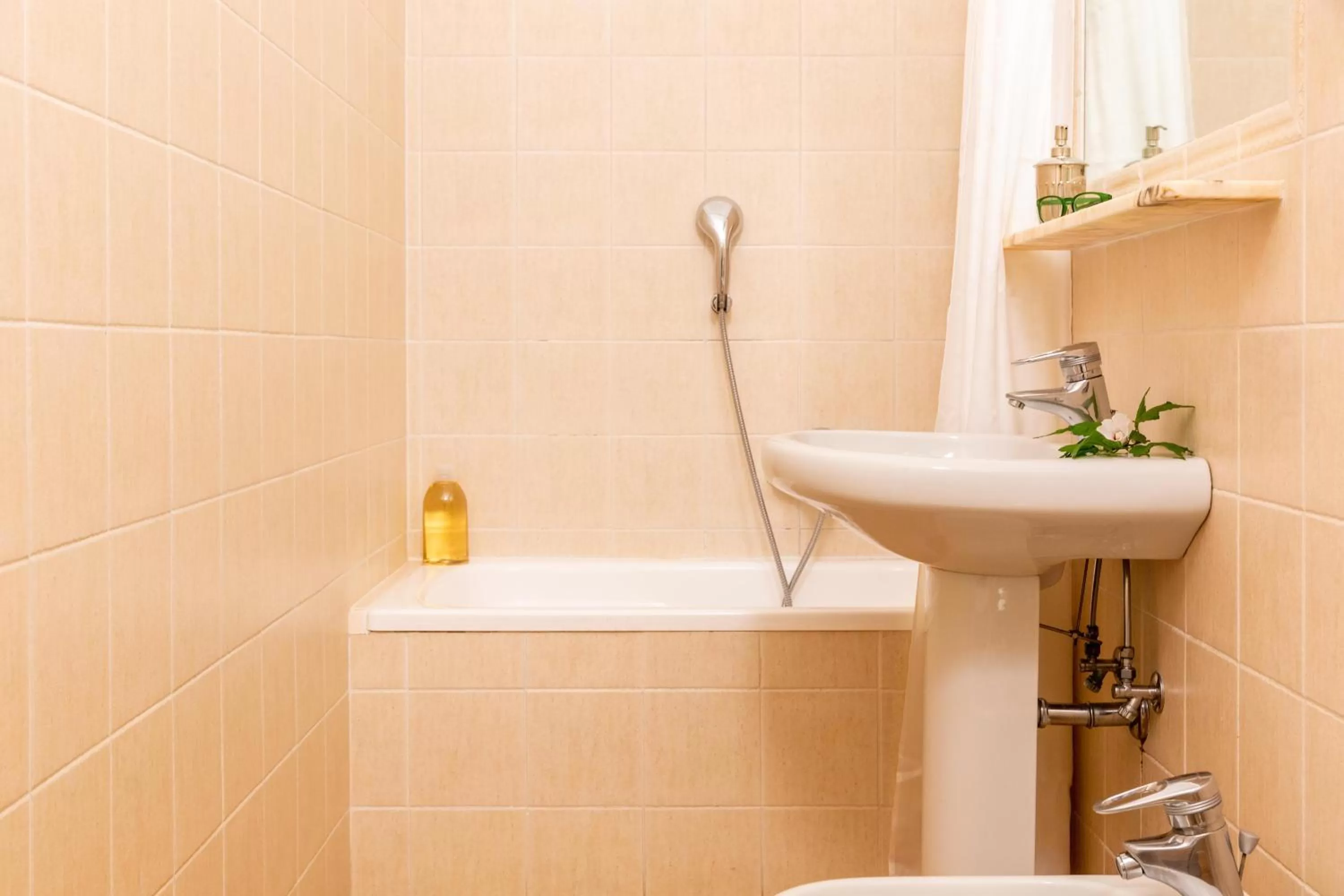 Bathroom in Hotel & Residence Venezia 2000