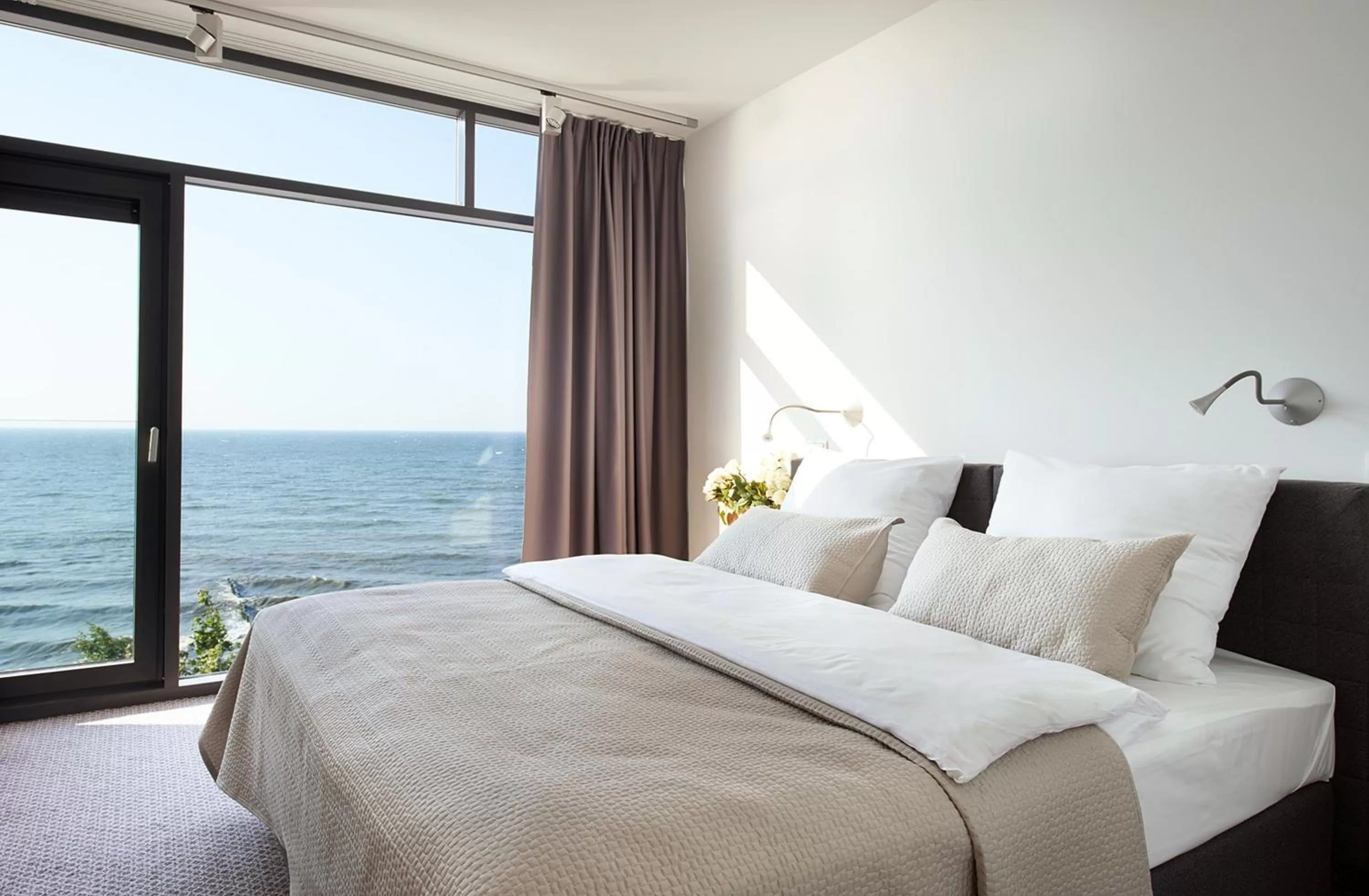 Bedroom, Bed in Boulevard Ustronie Morskie by Zdrojowa