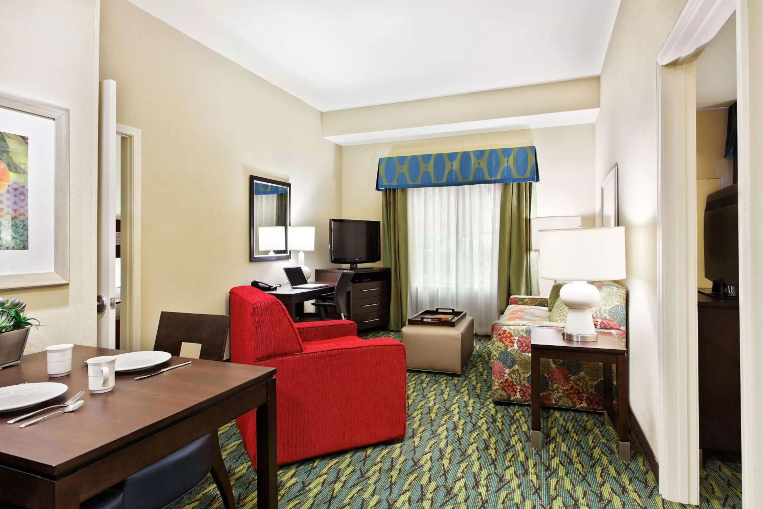 Double or Single Queen Room - Hearing Accessible/Non-Smoking in Homewood Suites by Hilton Orlando Airport