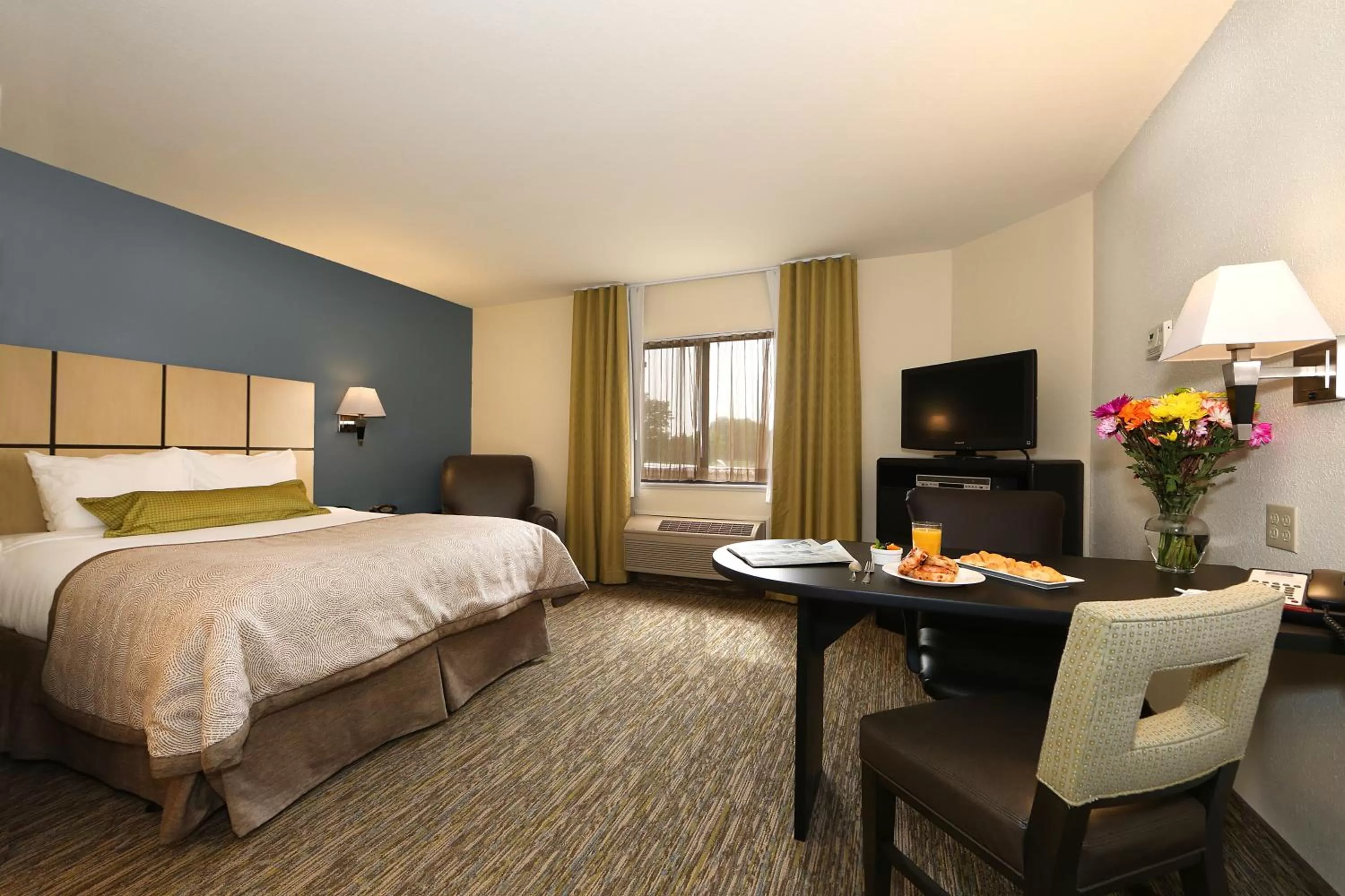 Candlewood Suites East Lansing by IHG