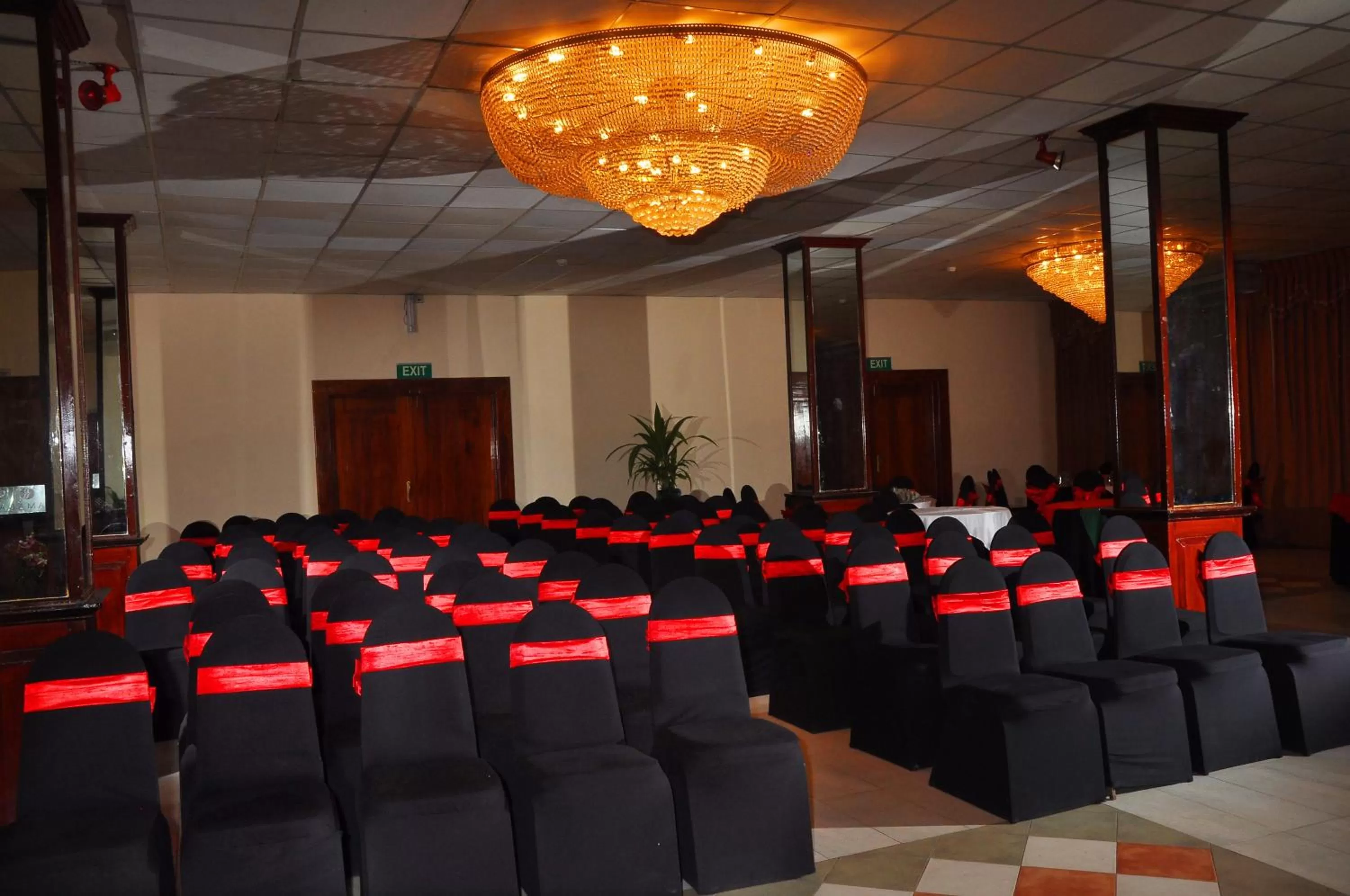 Banquet/Function facilities in Ramada Katunayake
