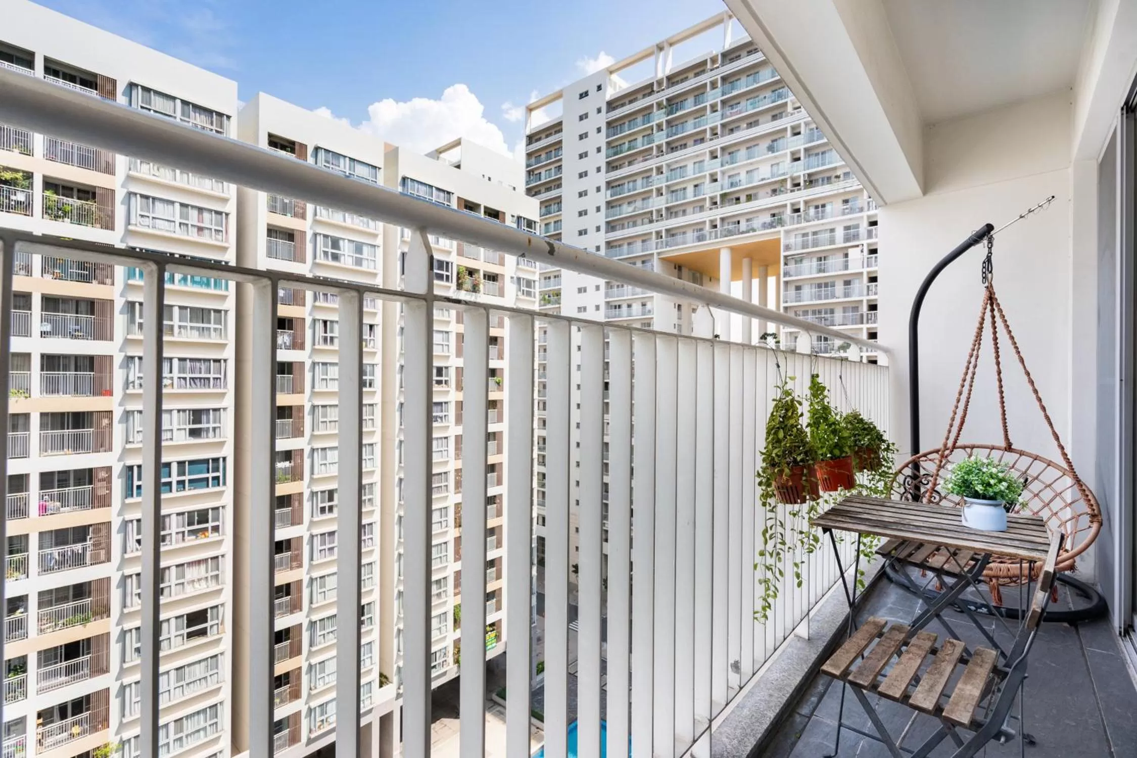 Balcony/Terrace in Convinia Apartment