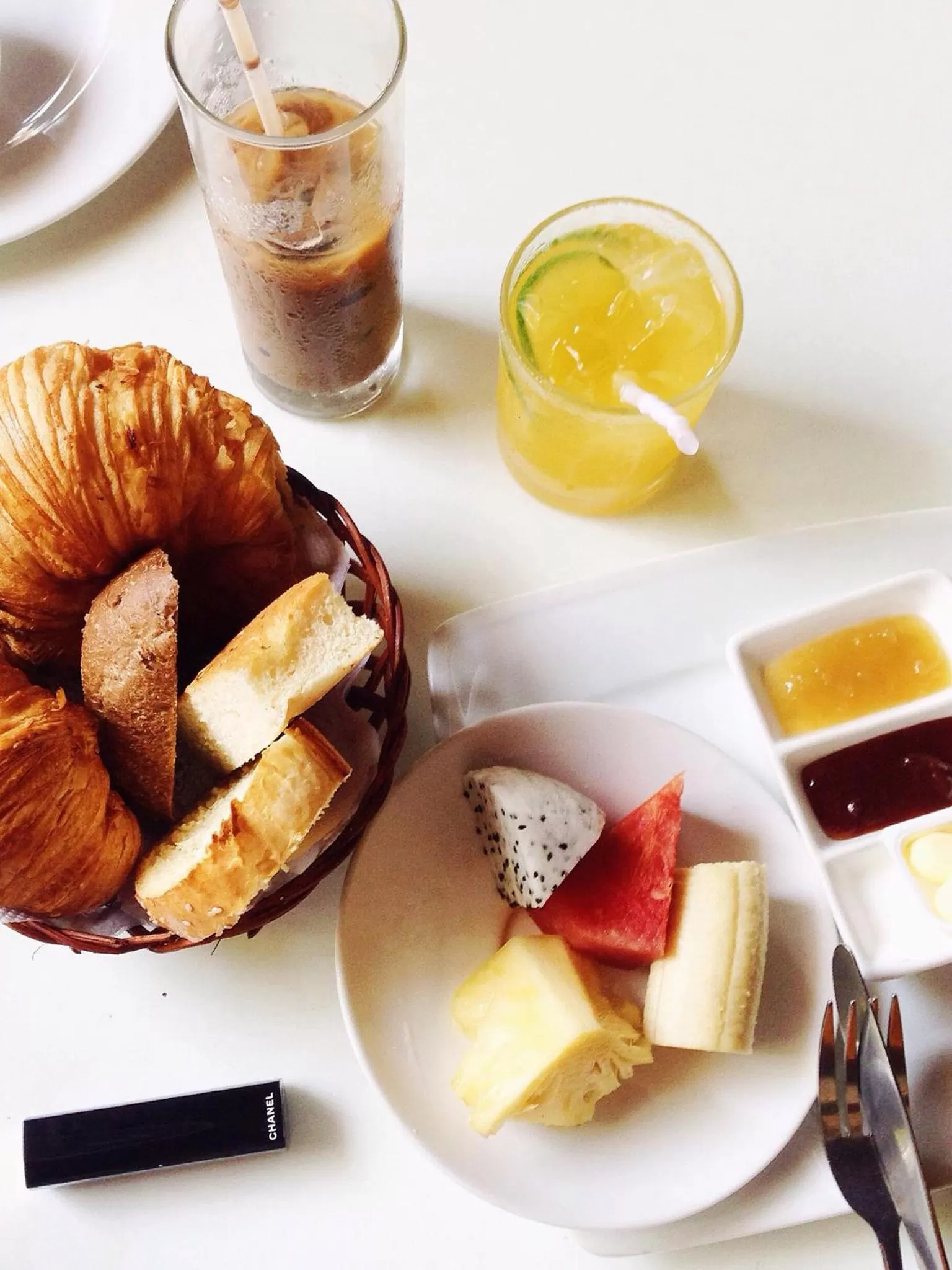 Food and drinks in Hanoi Golden Moon Hotel & Travel