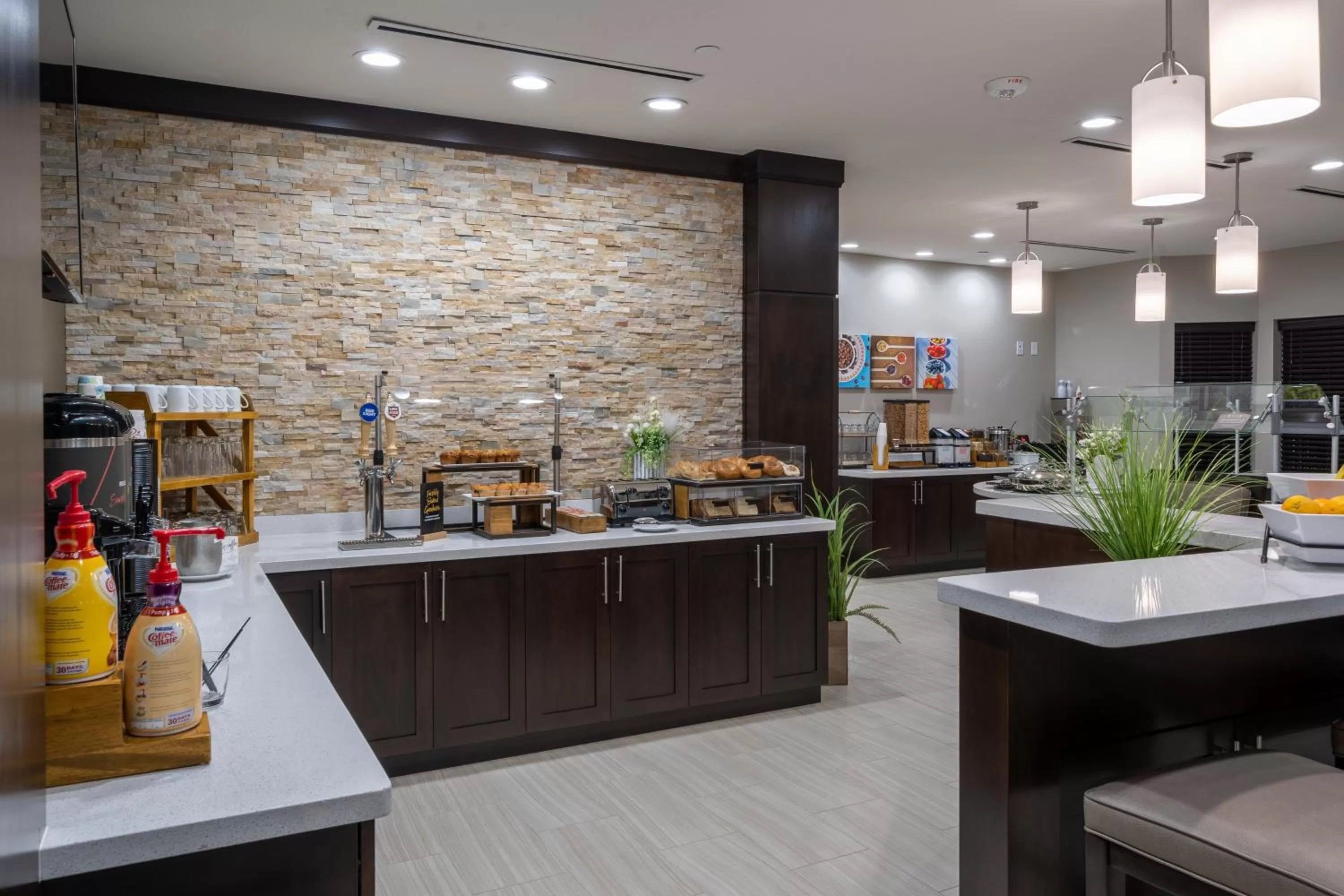 Breakfast in Staybridge Suites Houston East - Baytown by IHG