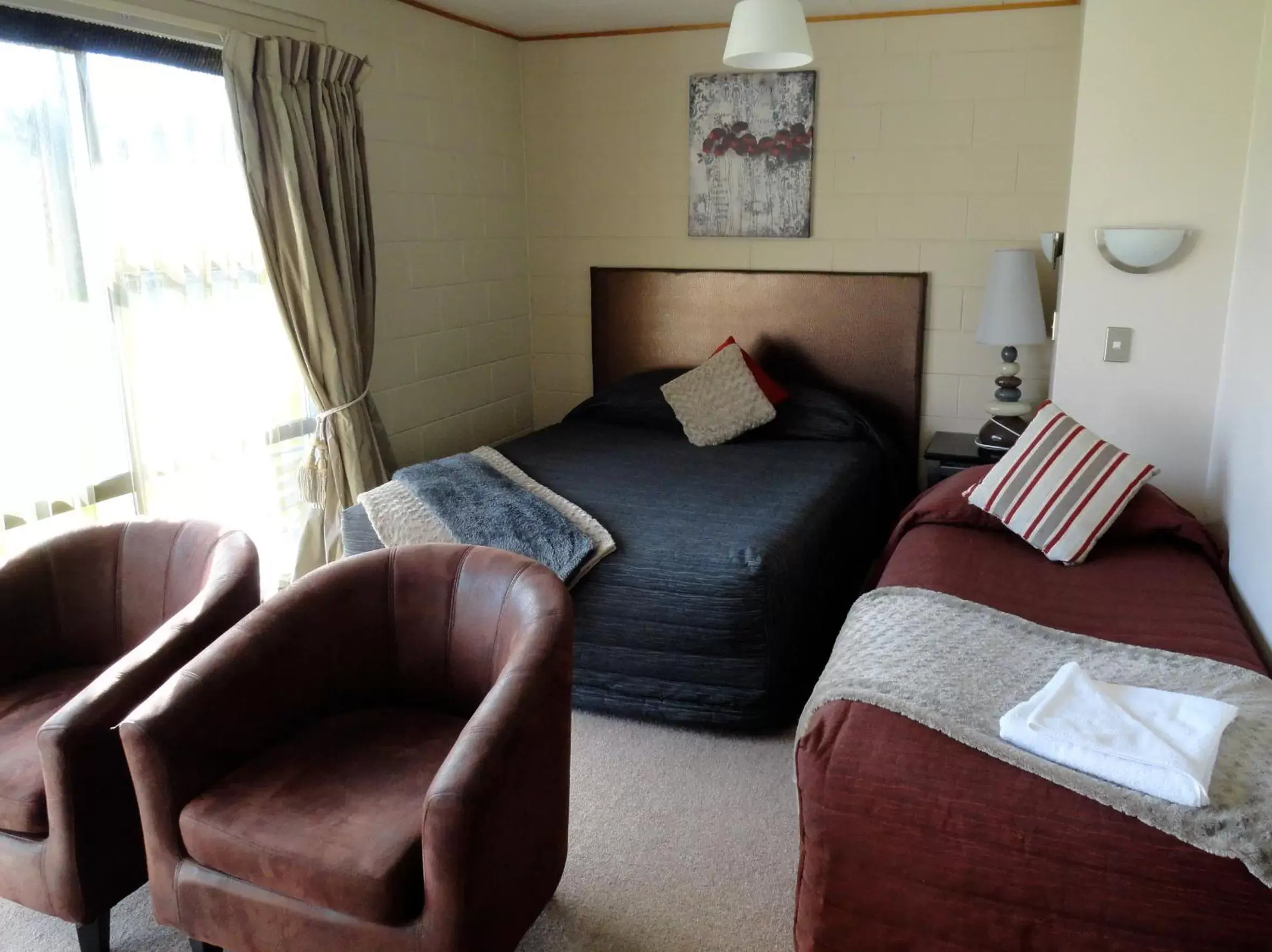 Family Suite - single occupancy in Aarburg Airport Motel Family Suite - single occupancy in Aarburg Airport Motel