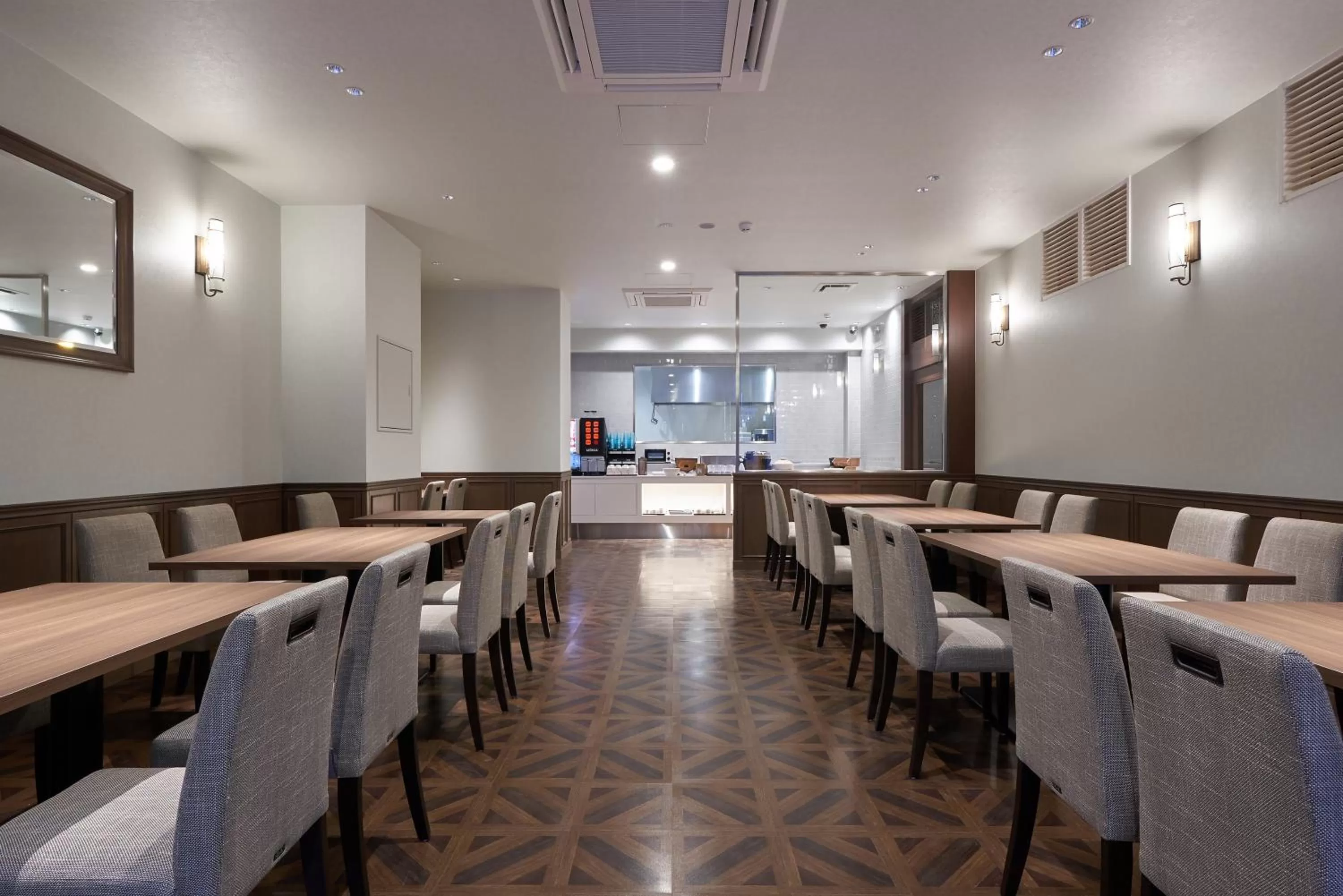 Restaurant/places to eat in Welina Hotel Premier Shinsaibashi