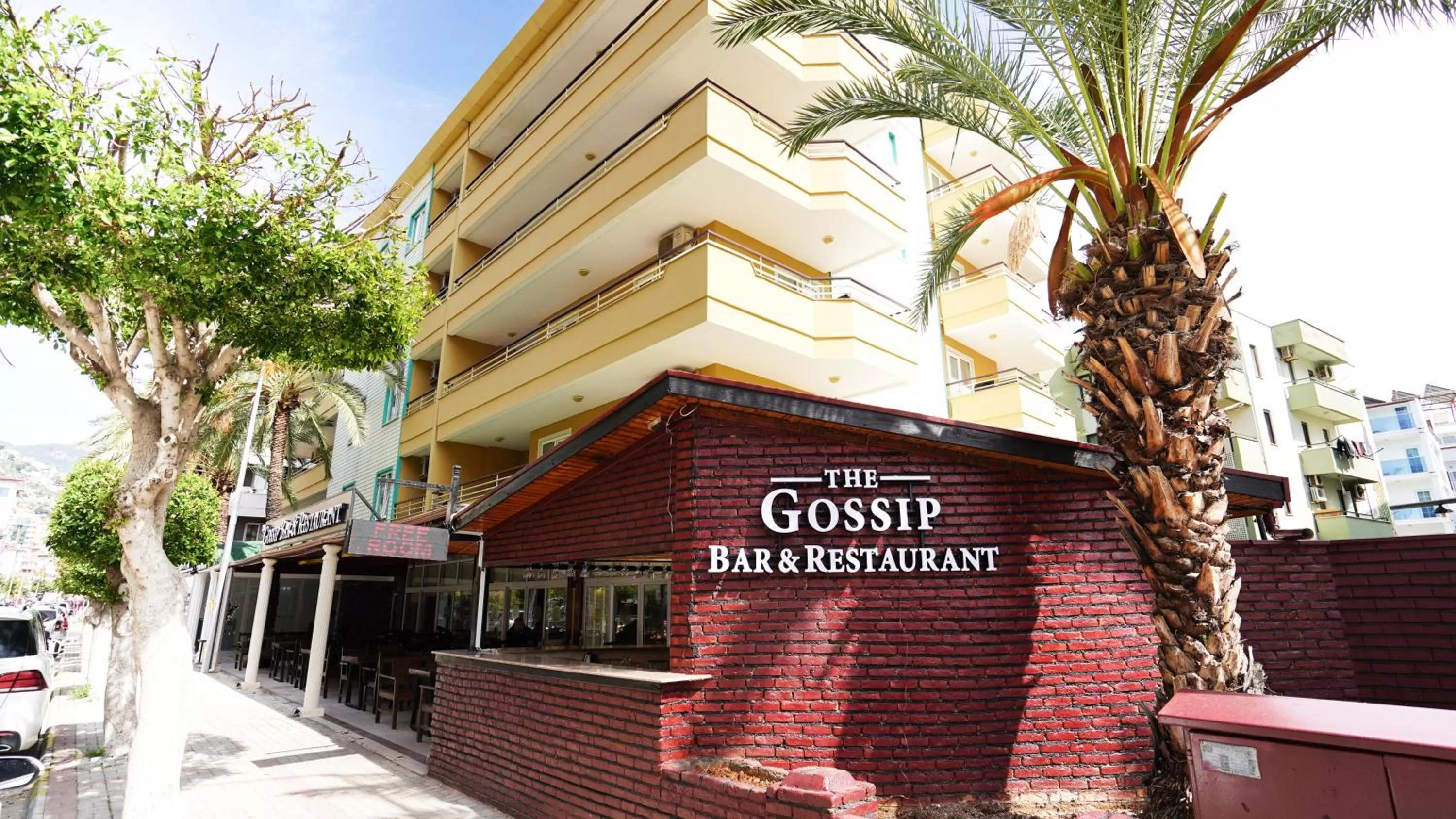 Restaurant/places to eat, Property Building in Cleopatra Ada Apart