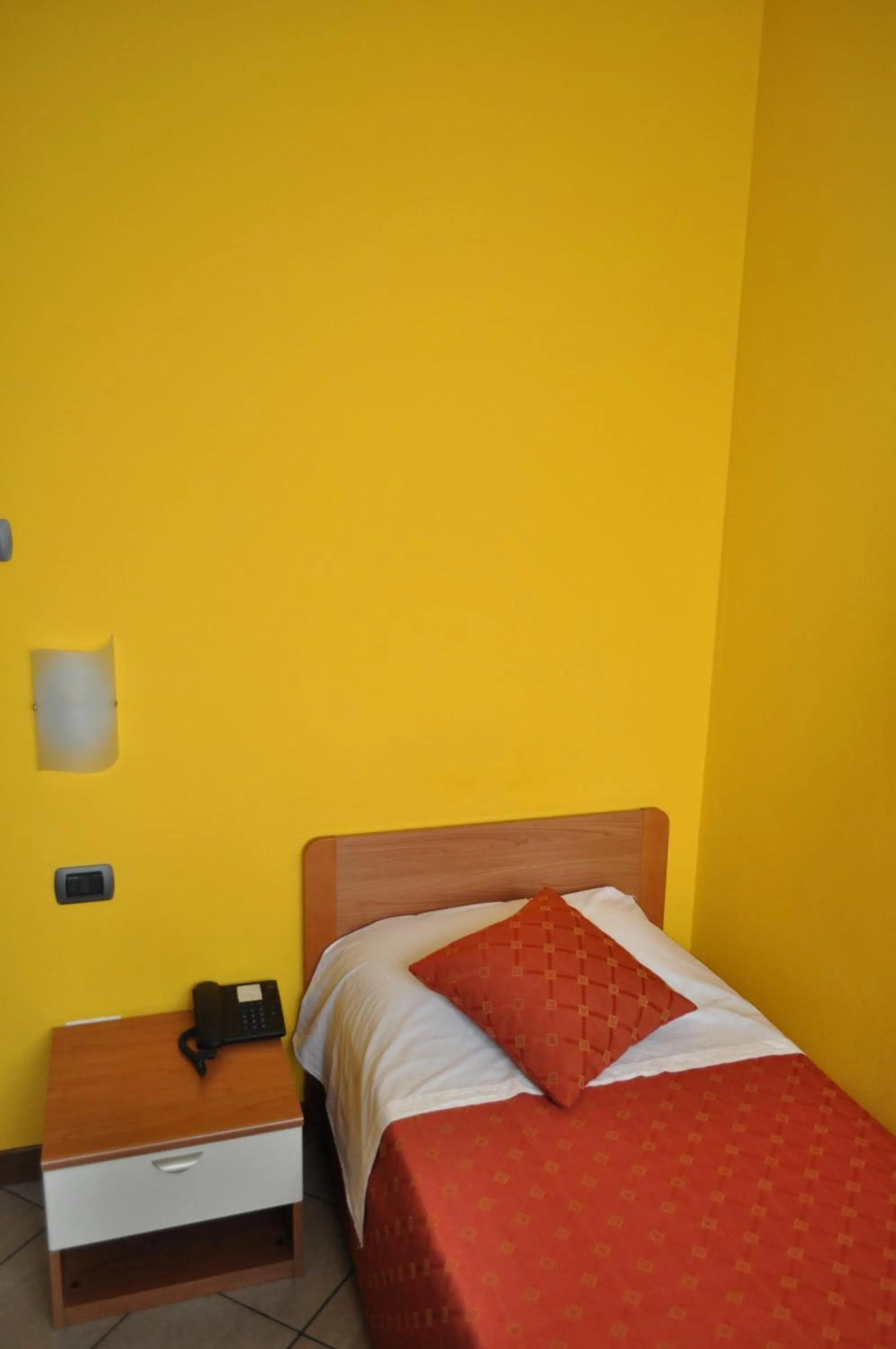 Bed in Hotel Mantova Sud