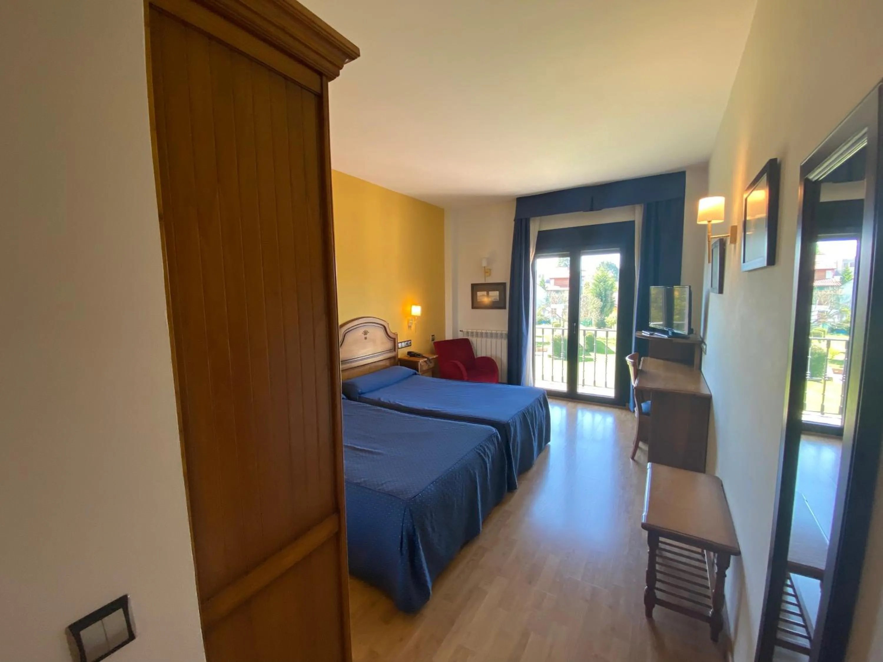 Photo of the whole room, Bed in Hotel Cristina