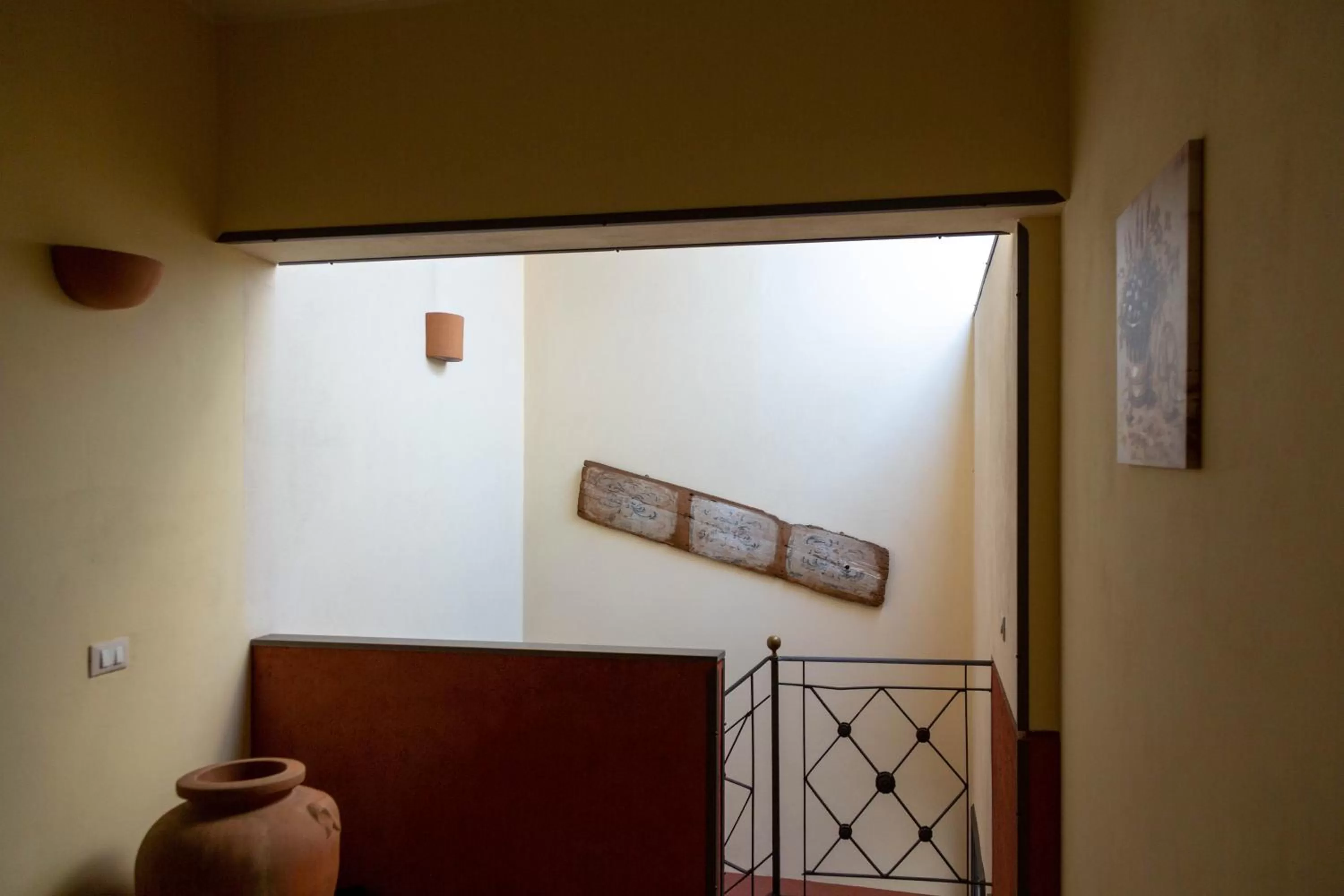 TV/Entertainment Center in Cuore di Palermo