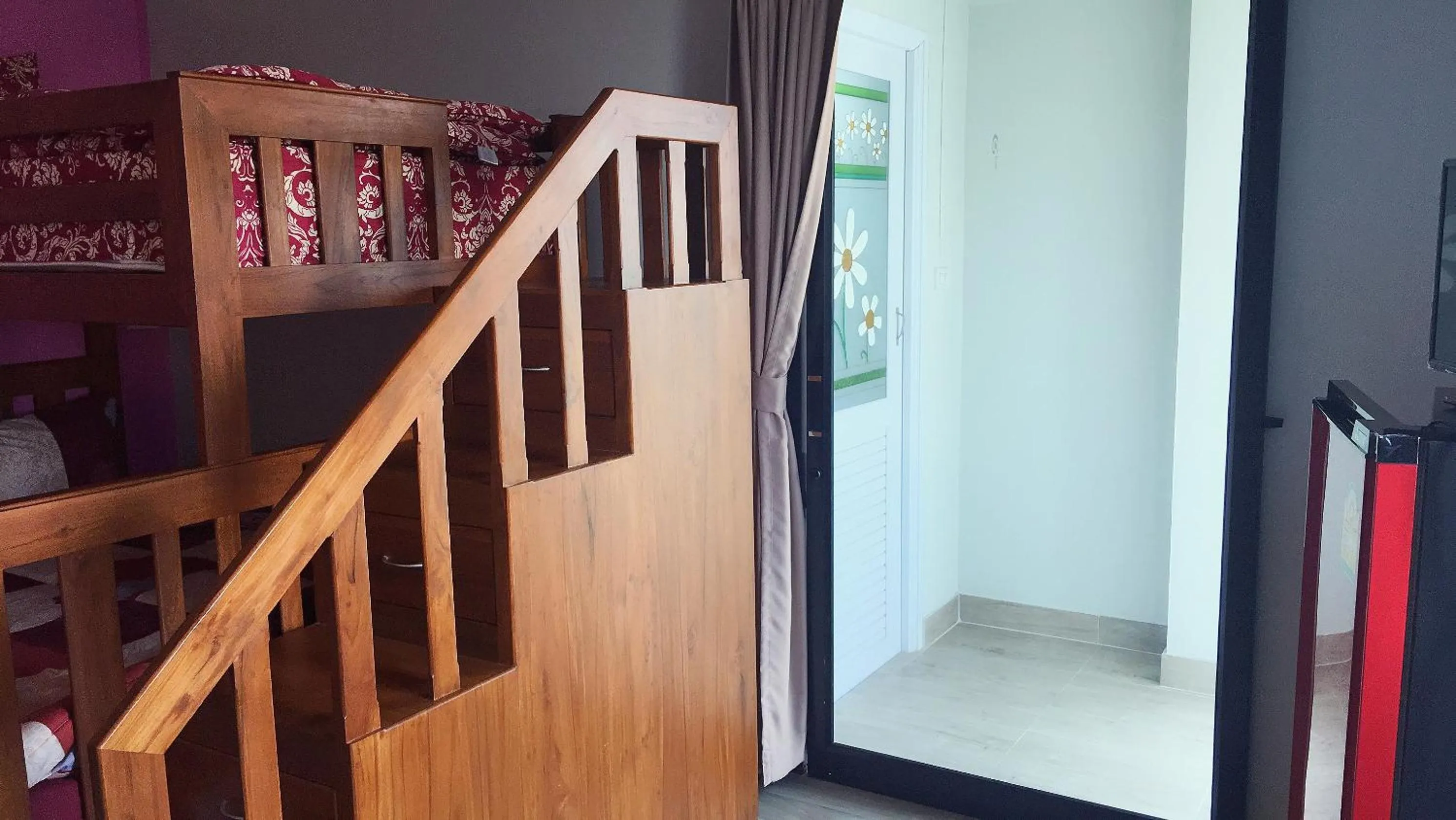 Bathroom in Vanlisut Hotel Ngamwongwan